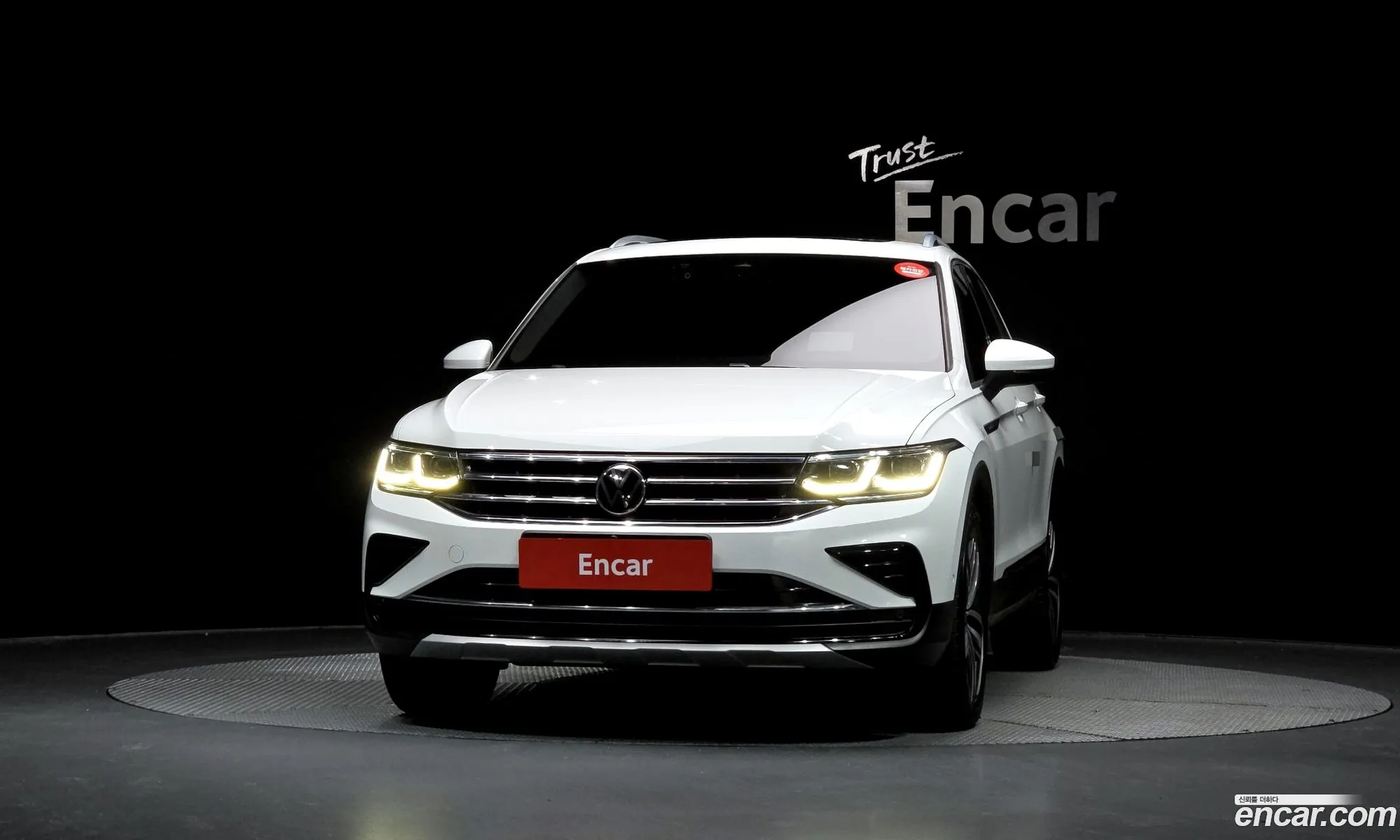 Volkswagen Tiguan 2021 — 18