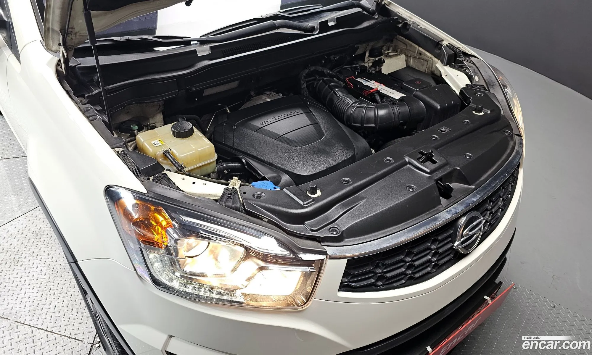 KG Mobility (SsangYong) Korando C 2015 — 13
