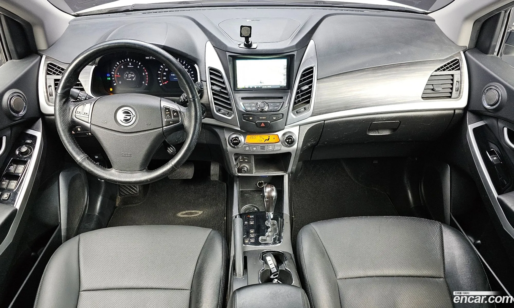 KG Mobility (SsangYong) Korando C 2015 — 17