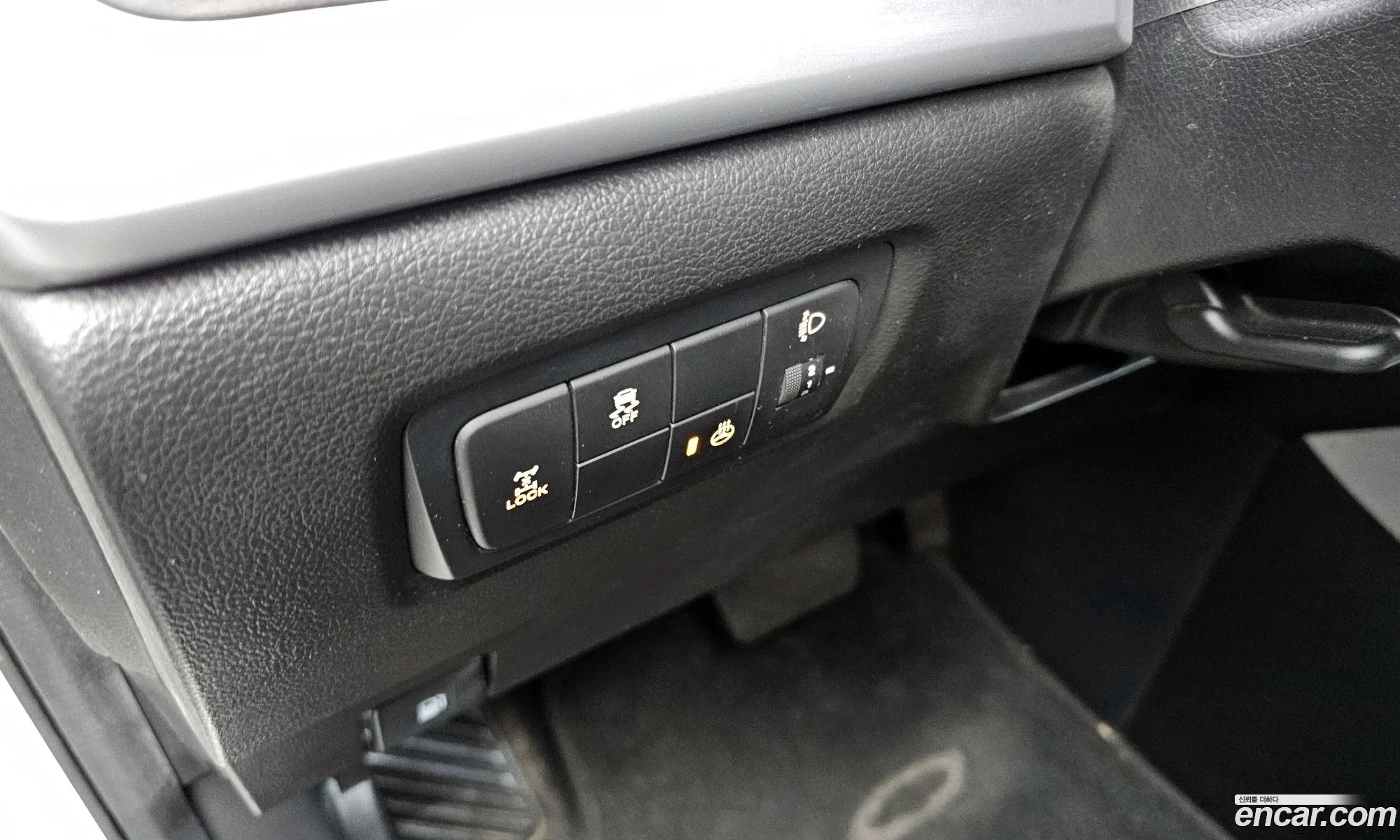 KG Mobility (SsangYong) Korando C 2015 — 18