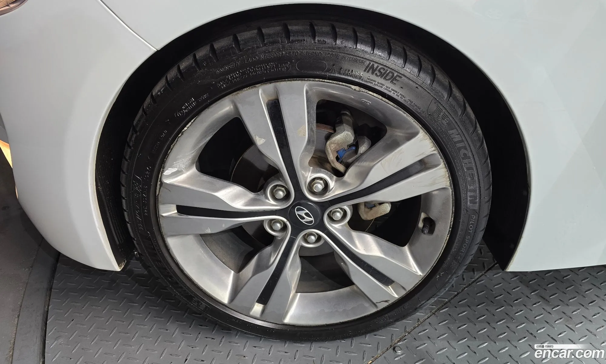 Hyundai Veloster 2012 — 3