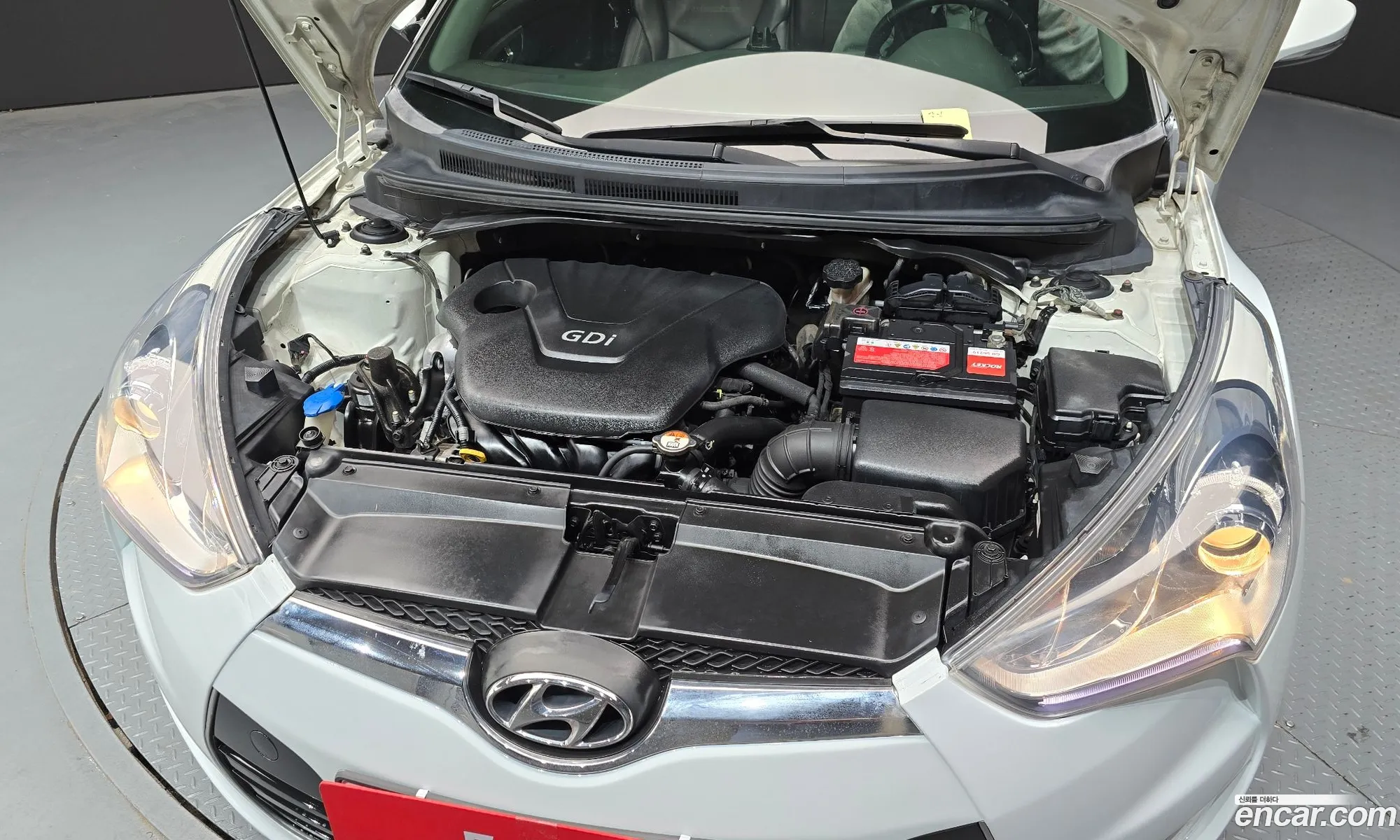 Hyundai Veloster 2012 — 17
