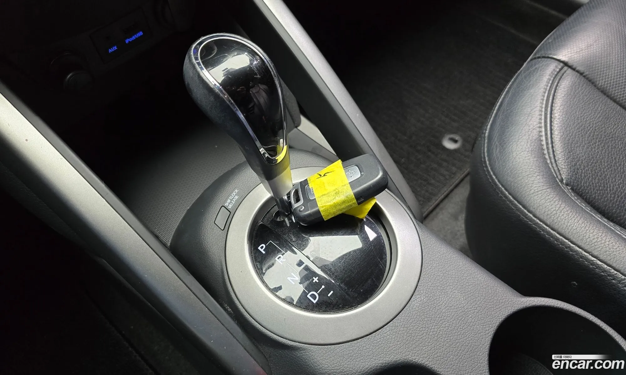 Hyundai Veloster 2012 — 8