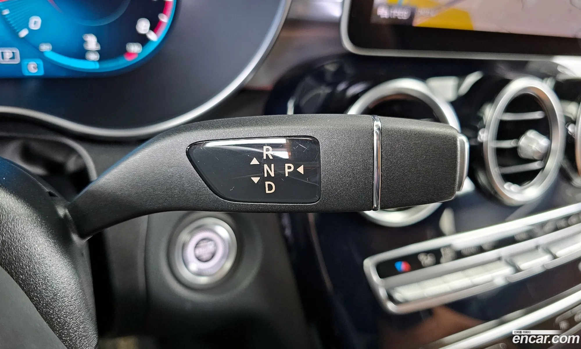 Mercedes-Benz C-Class W205 2020 — 14