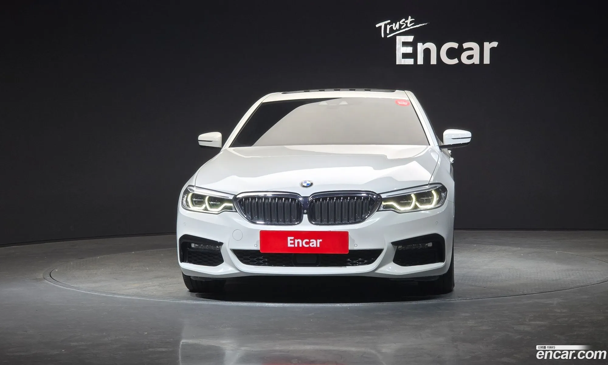 BMW 5 Series 2018 WBAJC3107JWE64042 — 19