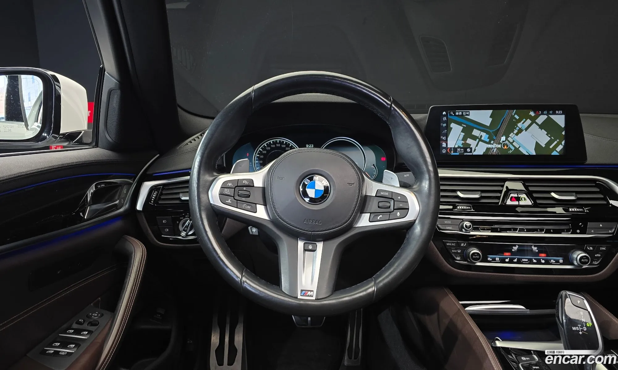 BMW 5 Series 2018 WBAJC3107JWE64042 — 11