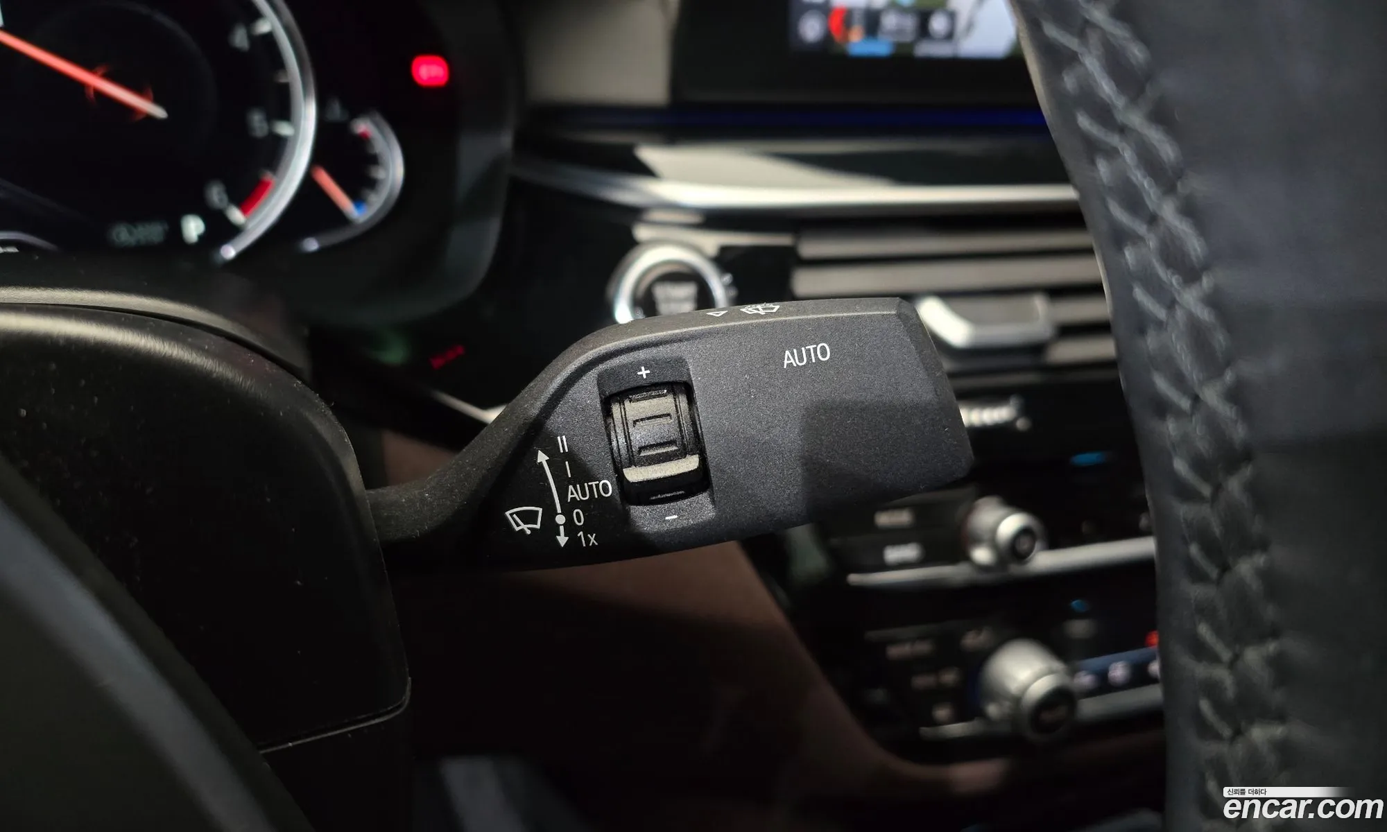 BMW 5 Series 2018 WBAJC3107JWE64042 — 7