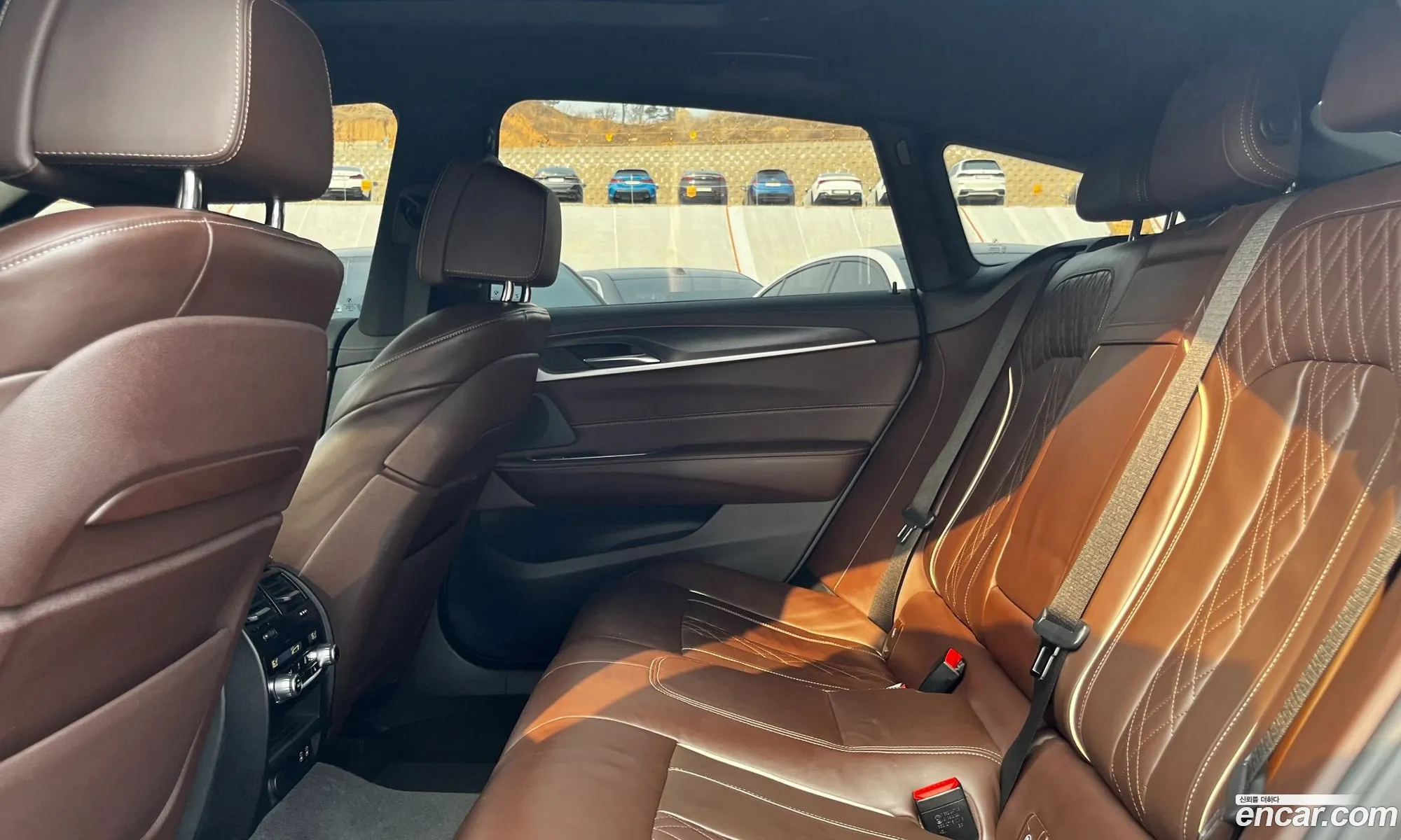 BMW 6 Series GT 2023 — 3