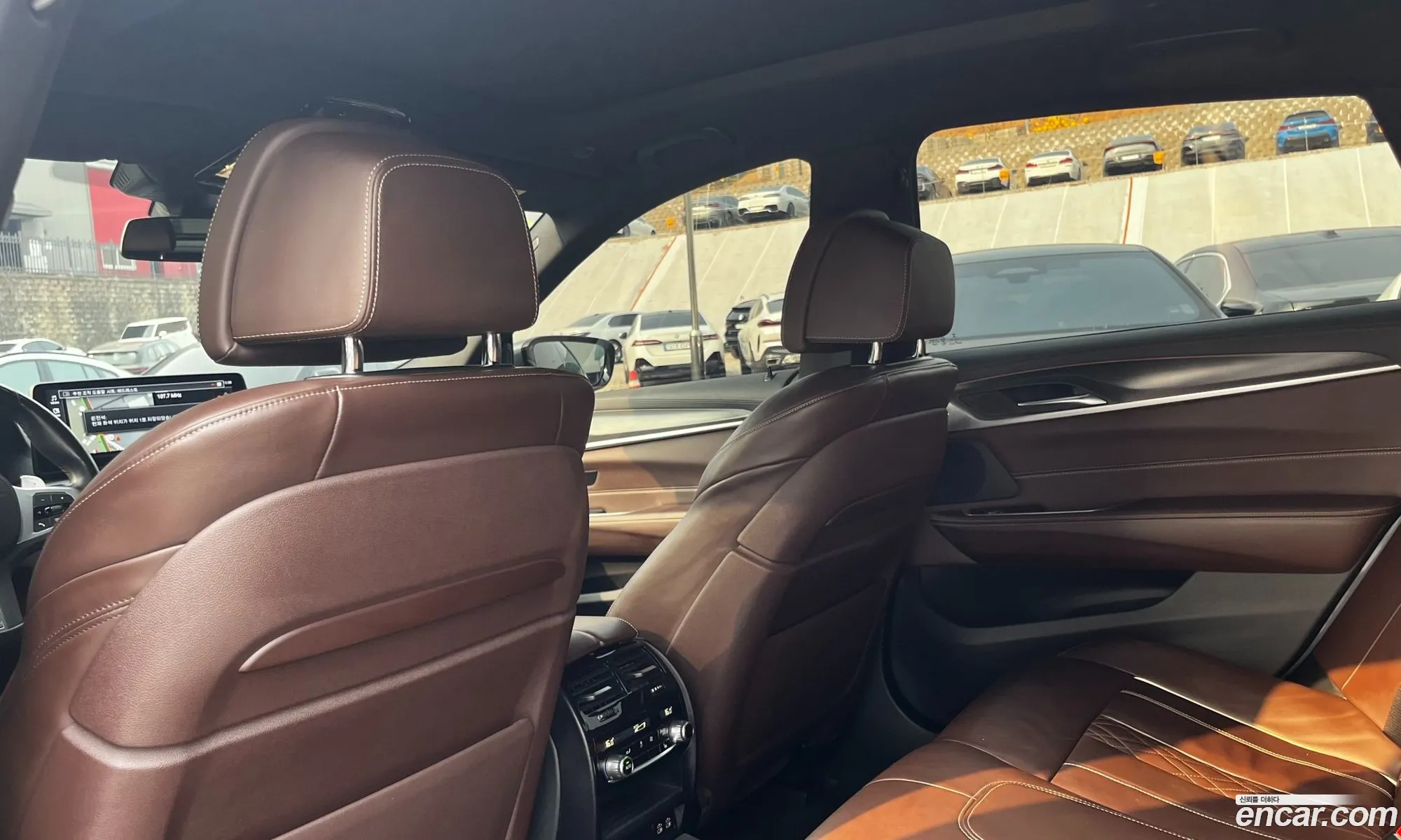 BMW 6 Series GT 2023 — 11
