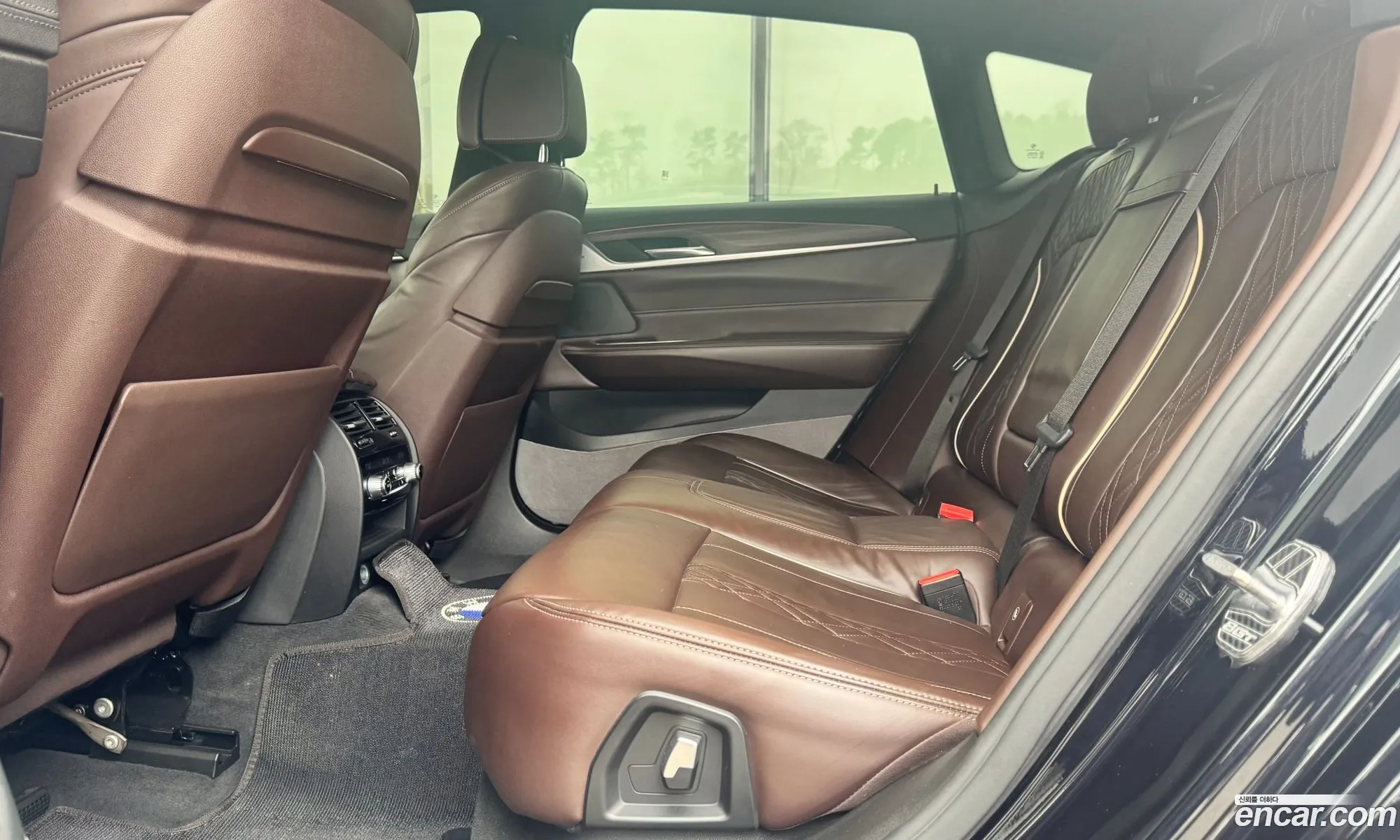 BMW 6 Series GT 2021 — 2