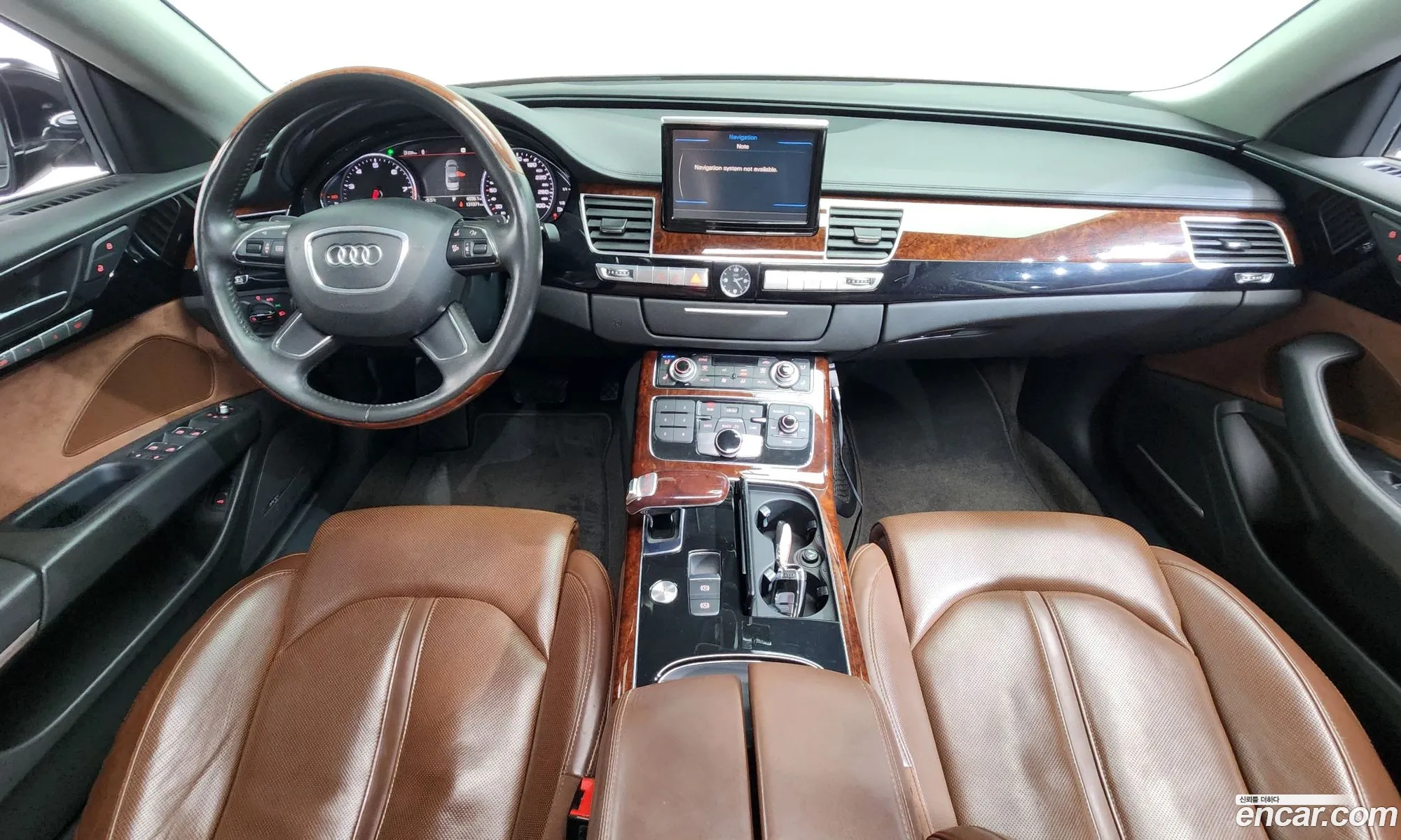 Audi A8 2011 — 4