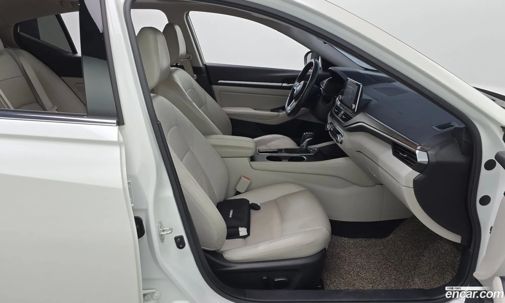 Nissan Altima 2019 1N4BL4AV2KC230731 — 21