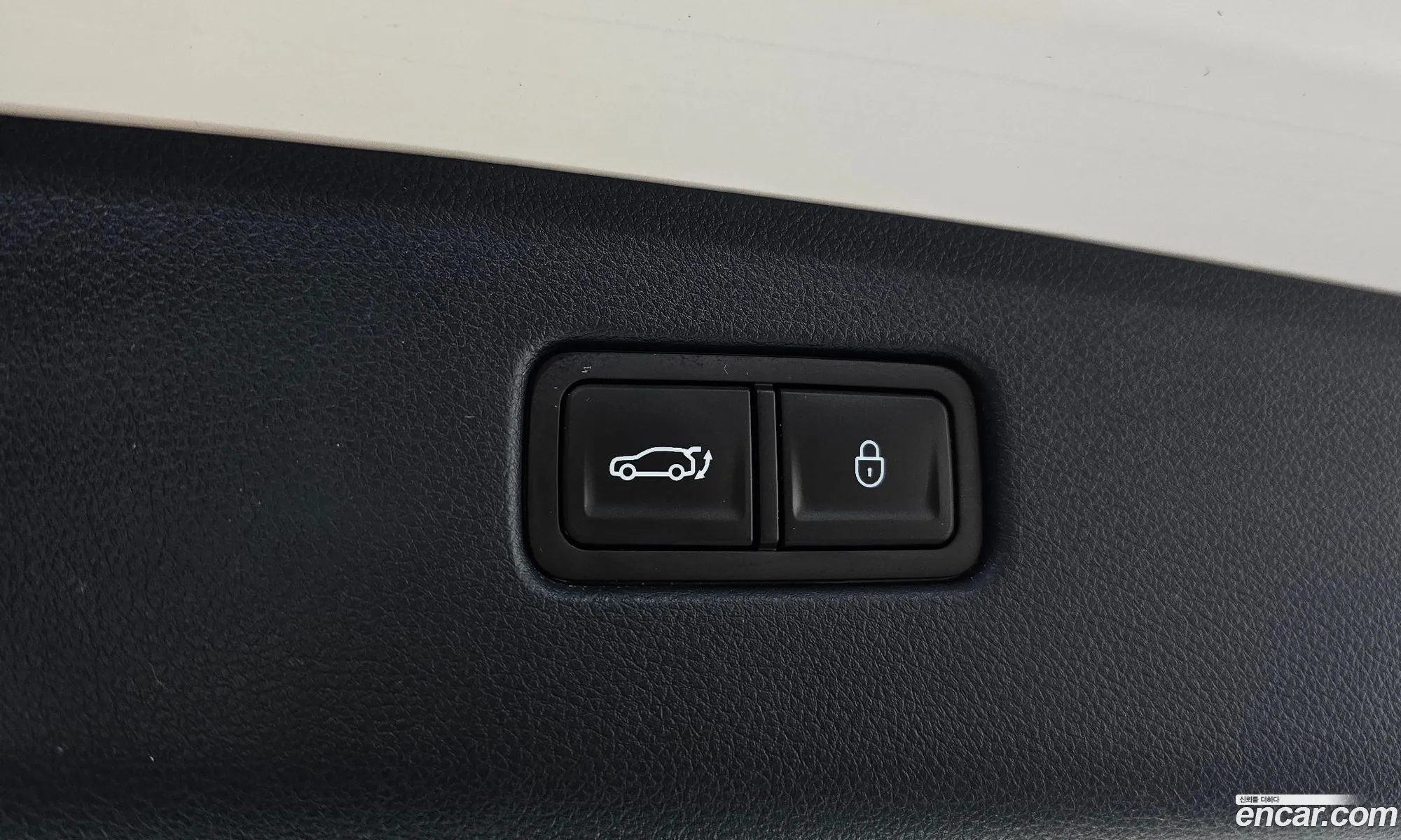 Genesis GV70 2022 KMTMA81BDPU095607 — 13
