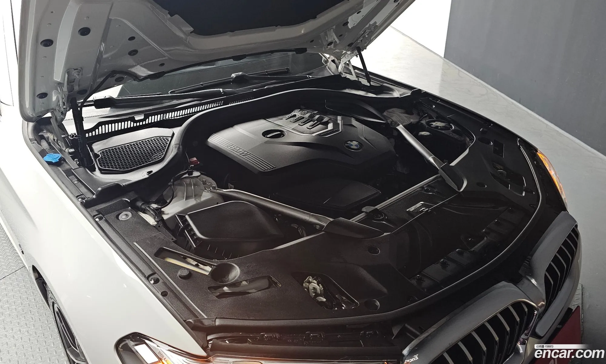 BMW 5 Series 2021 WBA11BH02MCG75662 — 2