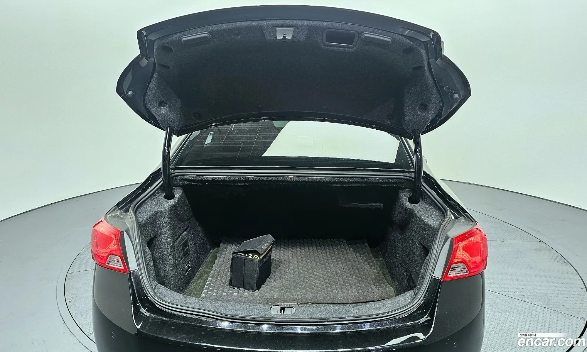 Chevrolet (GM Daewoo) Impala 2016 — 16