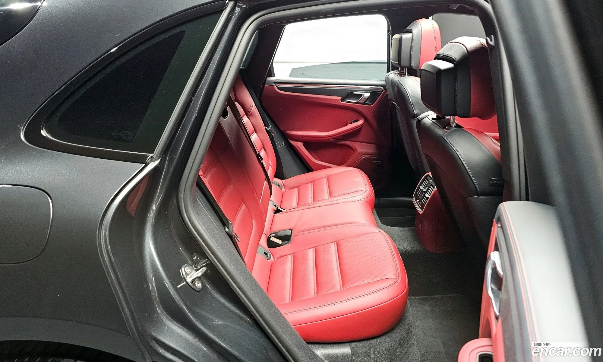 Porsche Macan 2023 WP1AF2955PLB55230 — 9