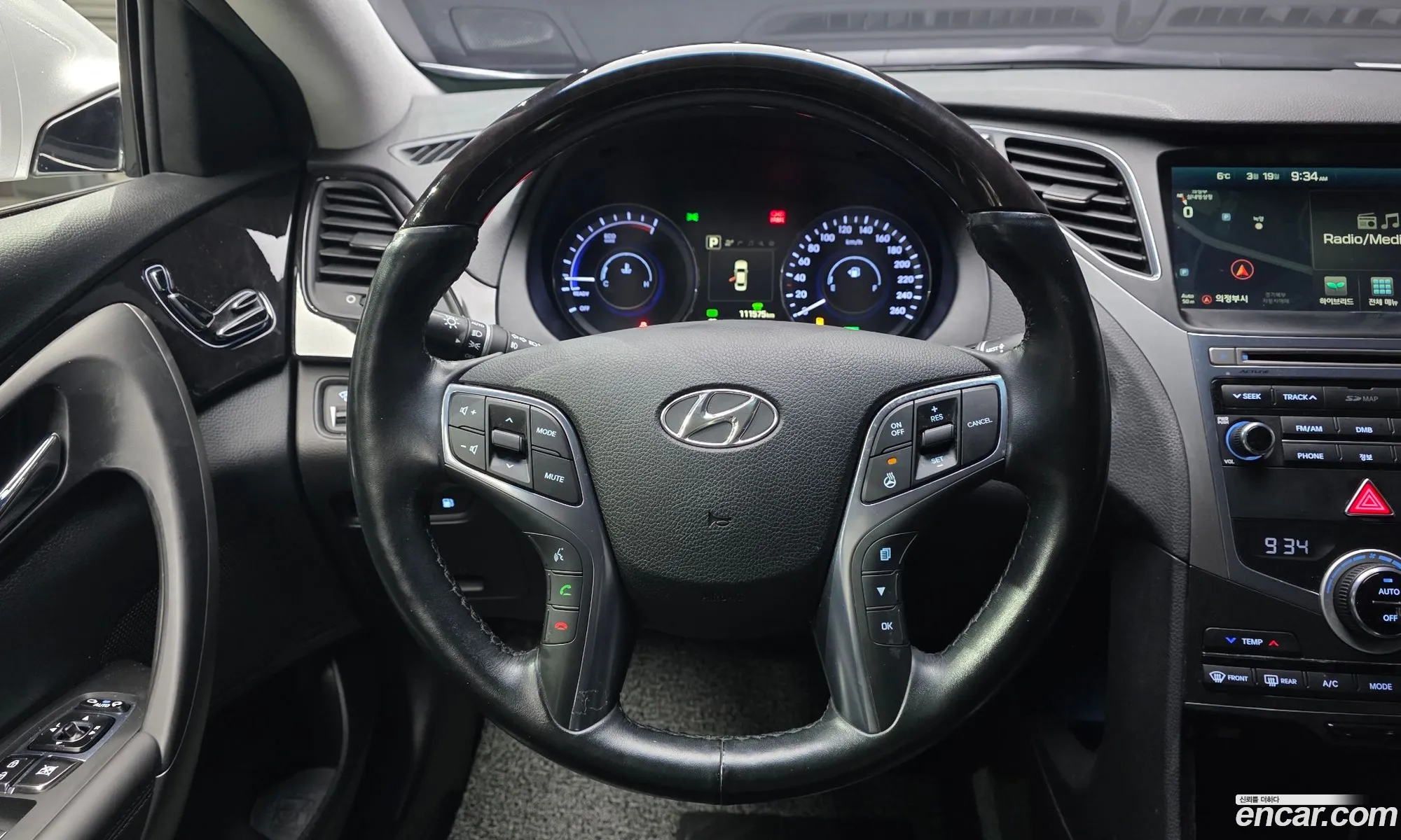Hyundai Grandeur HG Hybrid 2015 — 20
