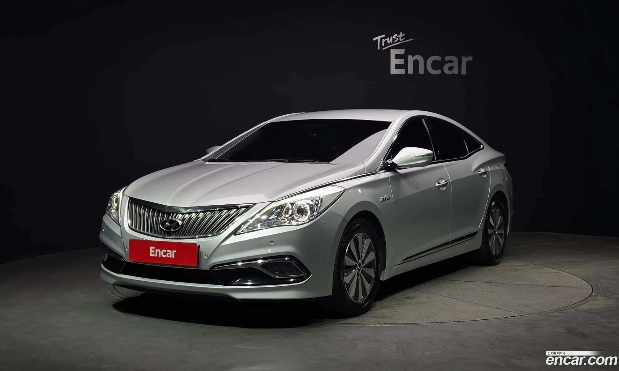 Hyundai Grandeur HG Hybrid 2015 — 16