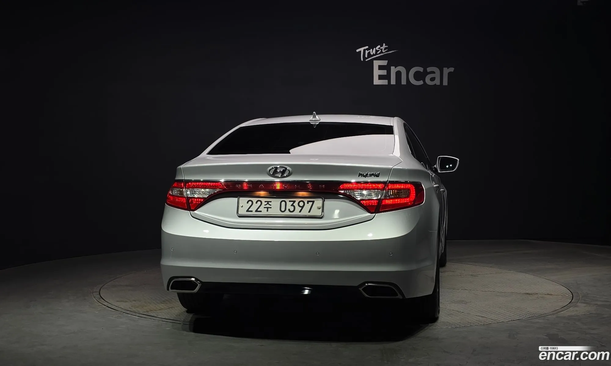Hyundai Grandeur HG Hybrid 2015 — 6