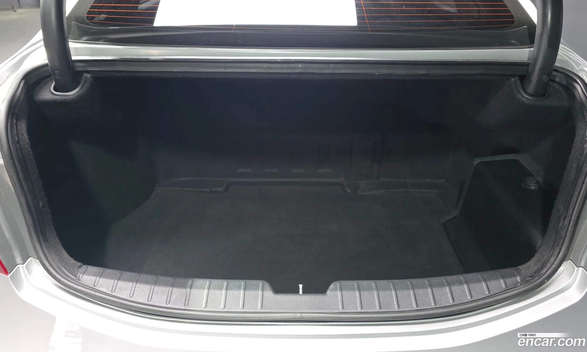 Hyundai Grandeur HG Hybrid 2015 — 13