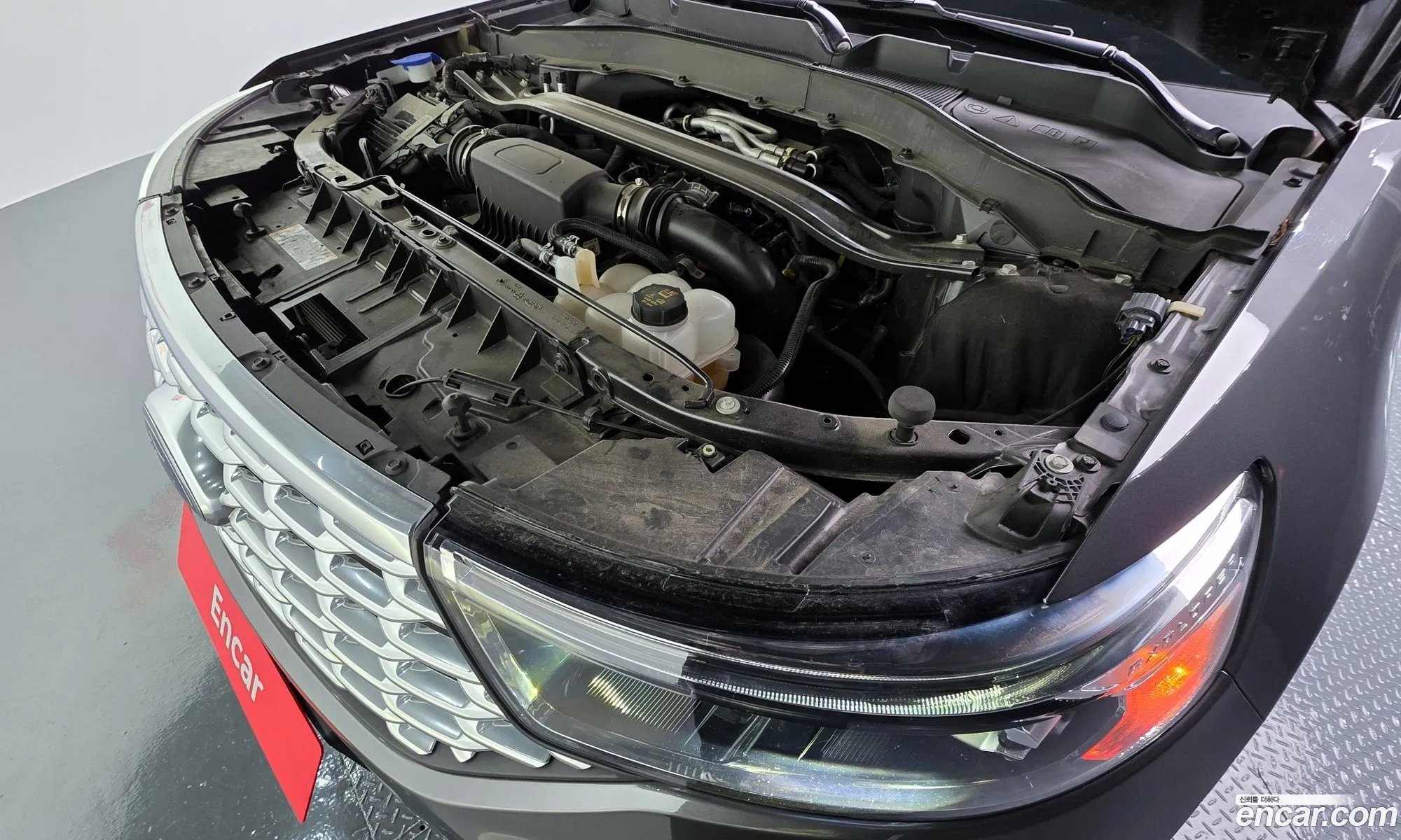 Ford Explorer 6th Gen 2023 1FM5K8HC5PGA39497 — 18