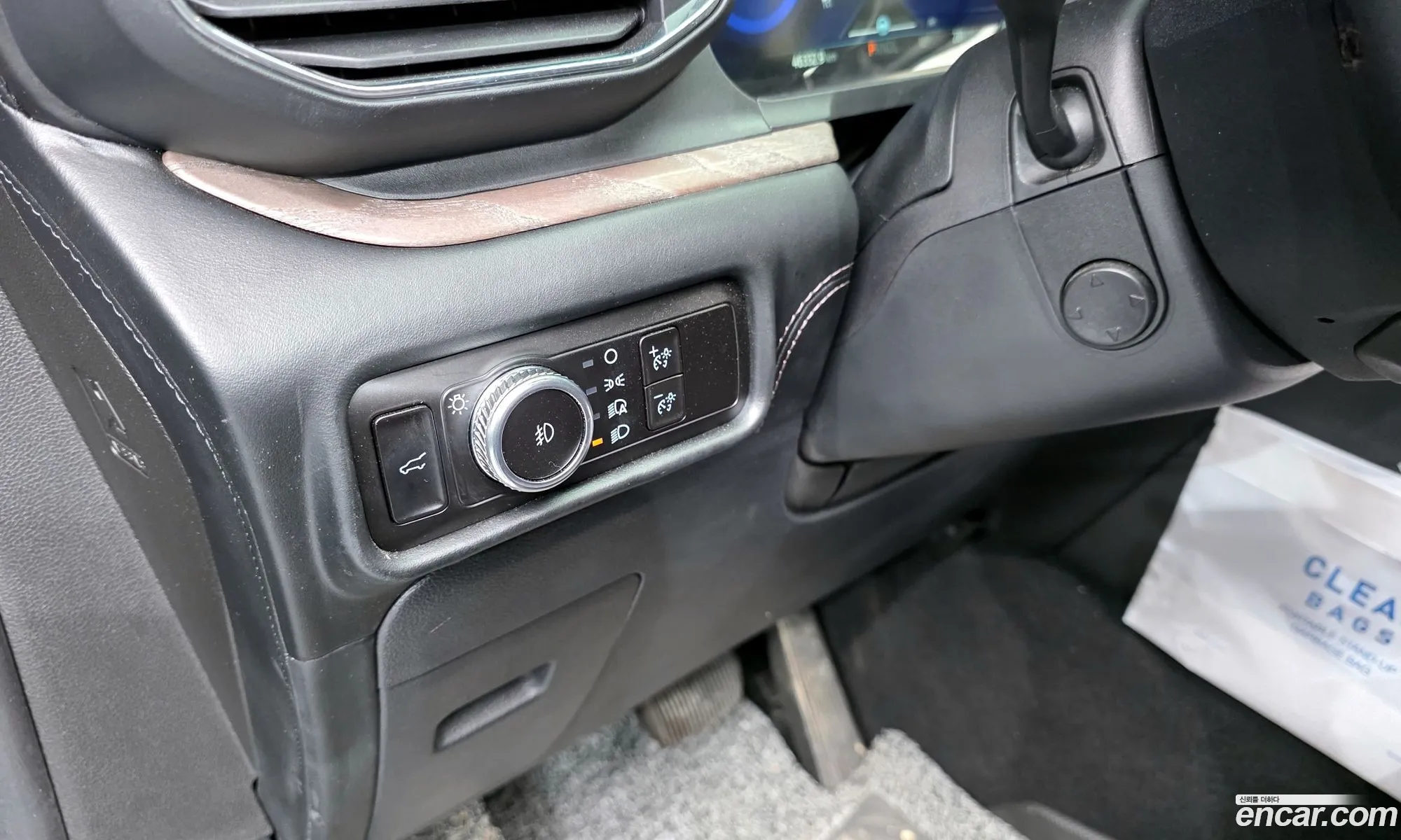 Ford Explorer 6th Gen 2023 1FM5K8HC5PGA39497 — 13