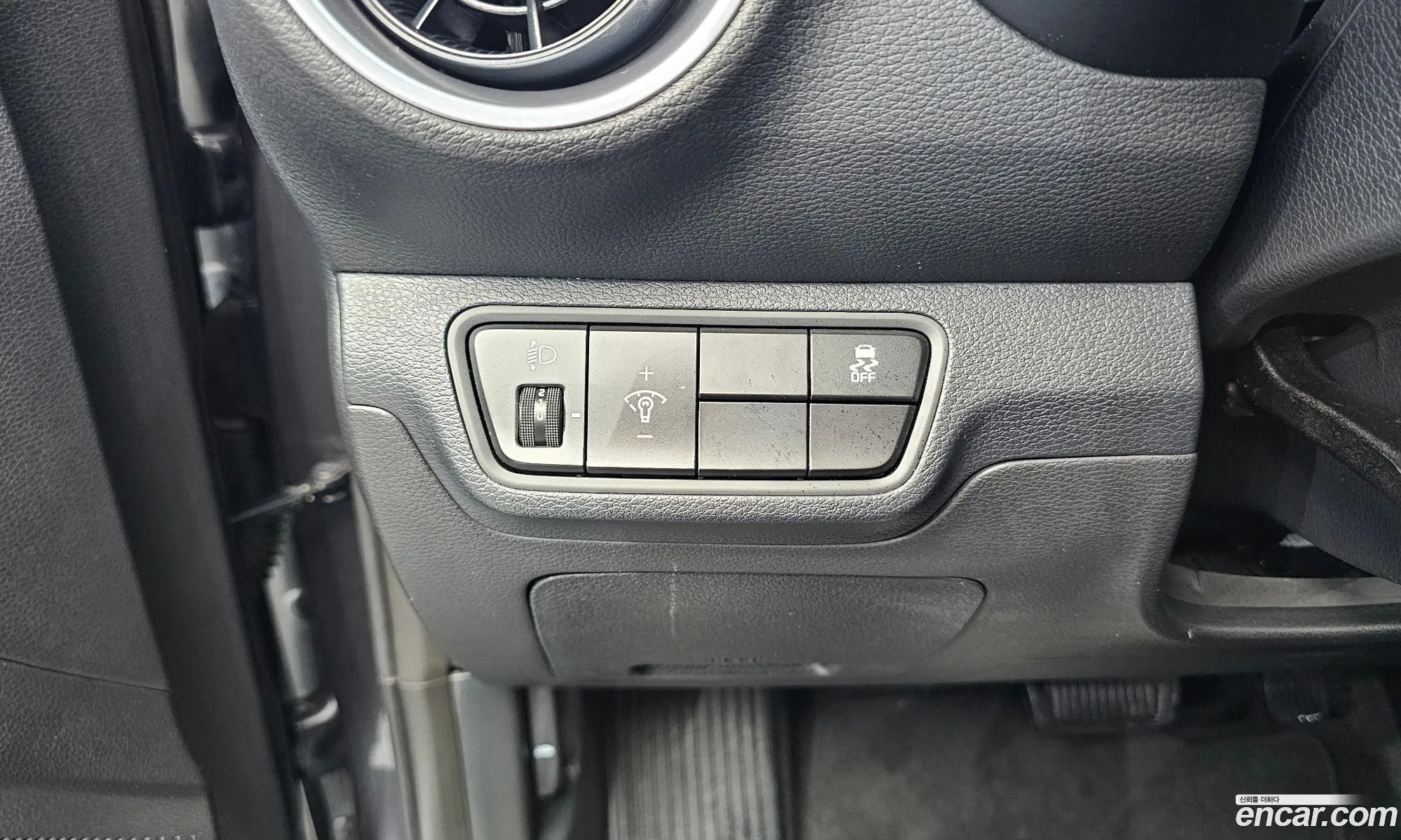 Kia K3 2021 — 16