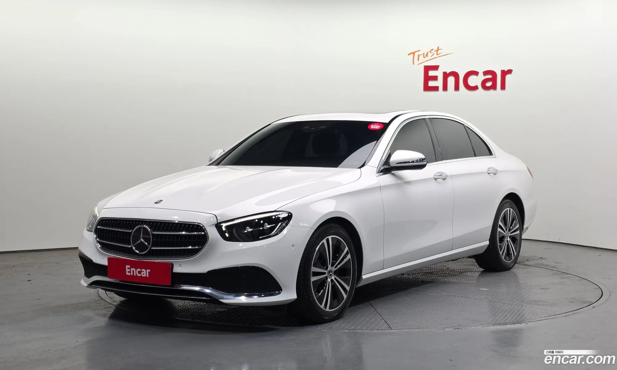 Mercedes-Benz E-Class W213 2021 — 19