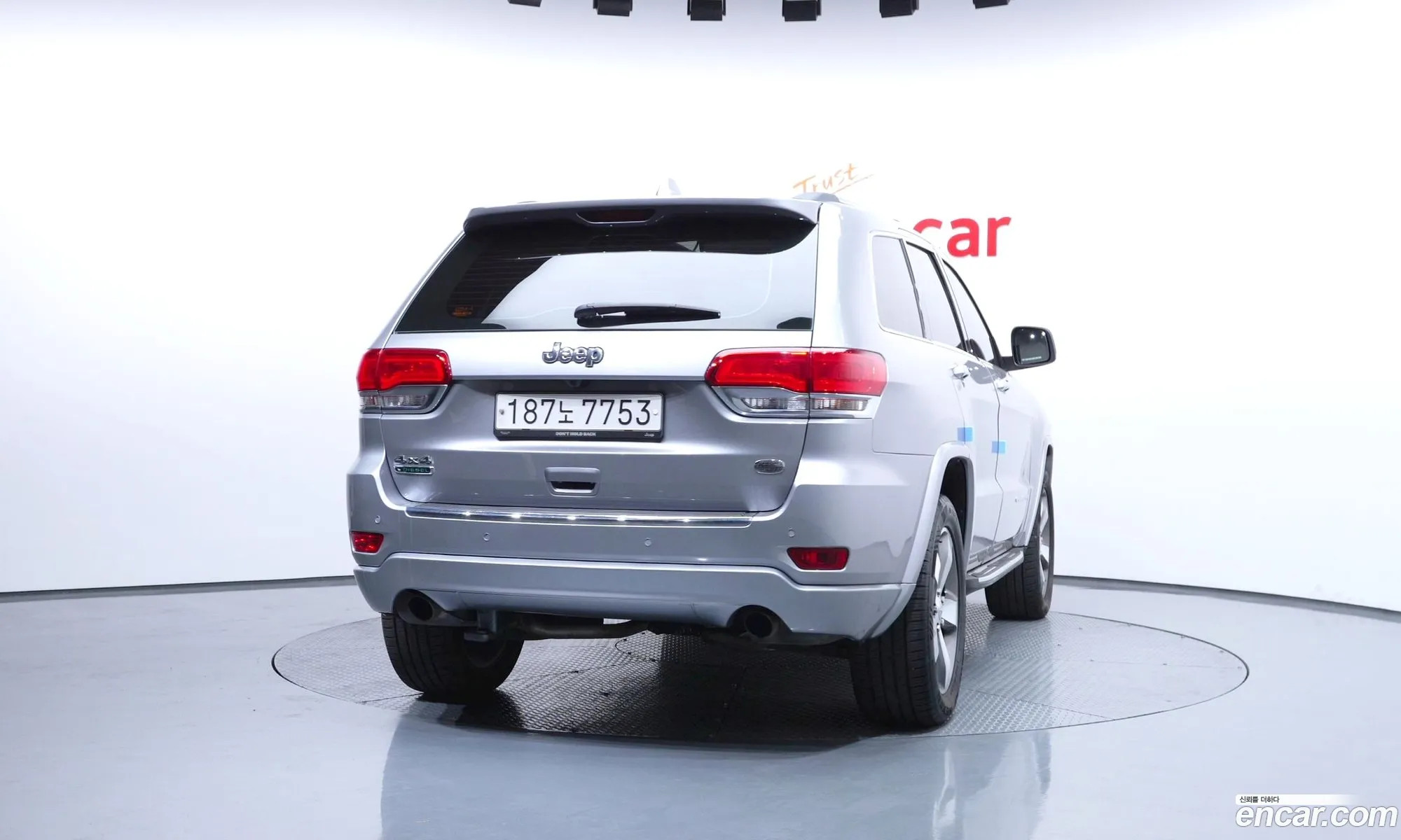 Jeep Grand Cherokee 2014 — 11