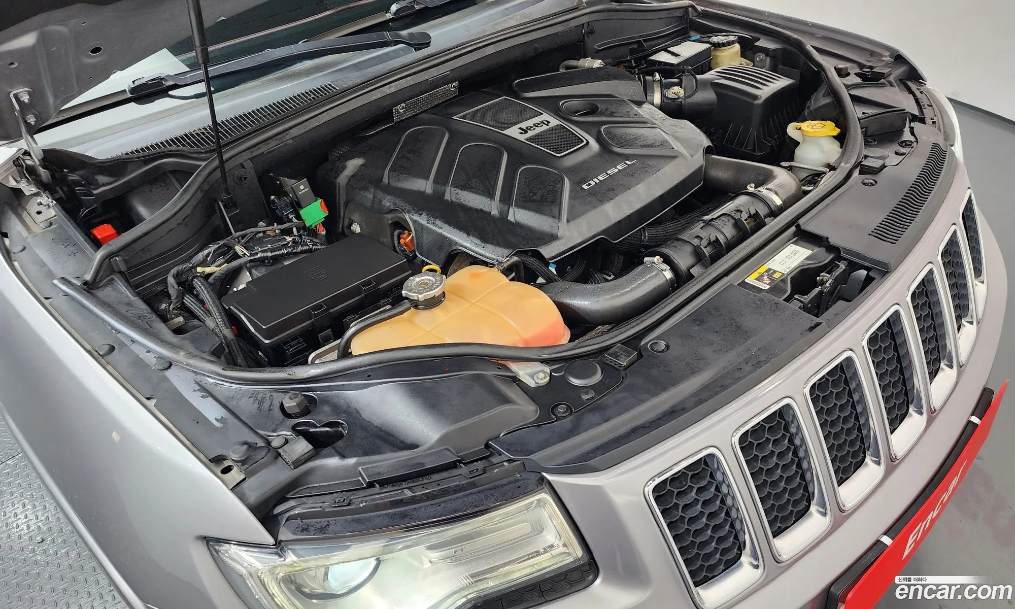Jeep Grand Cherokee 2014 — 15