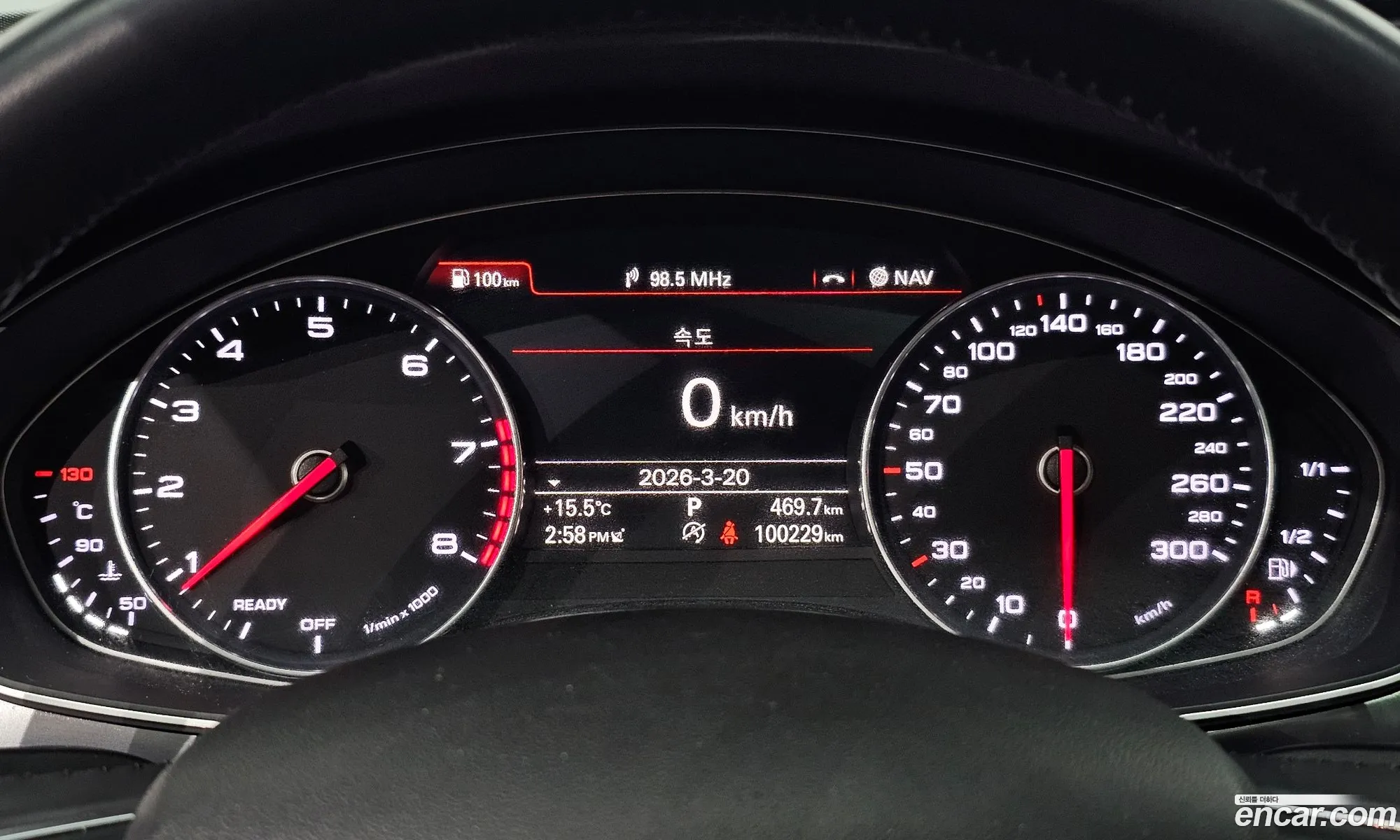 Audi A6 2018 WAUZZZ4G7JN133980 — 3