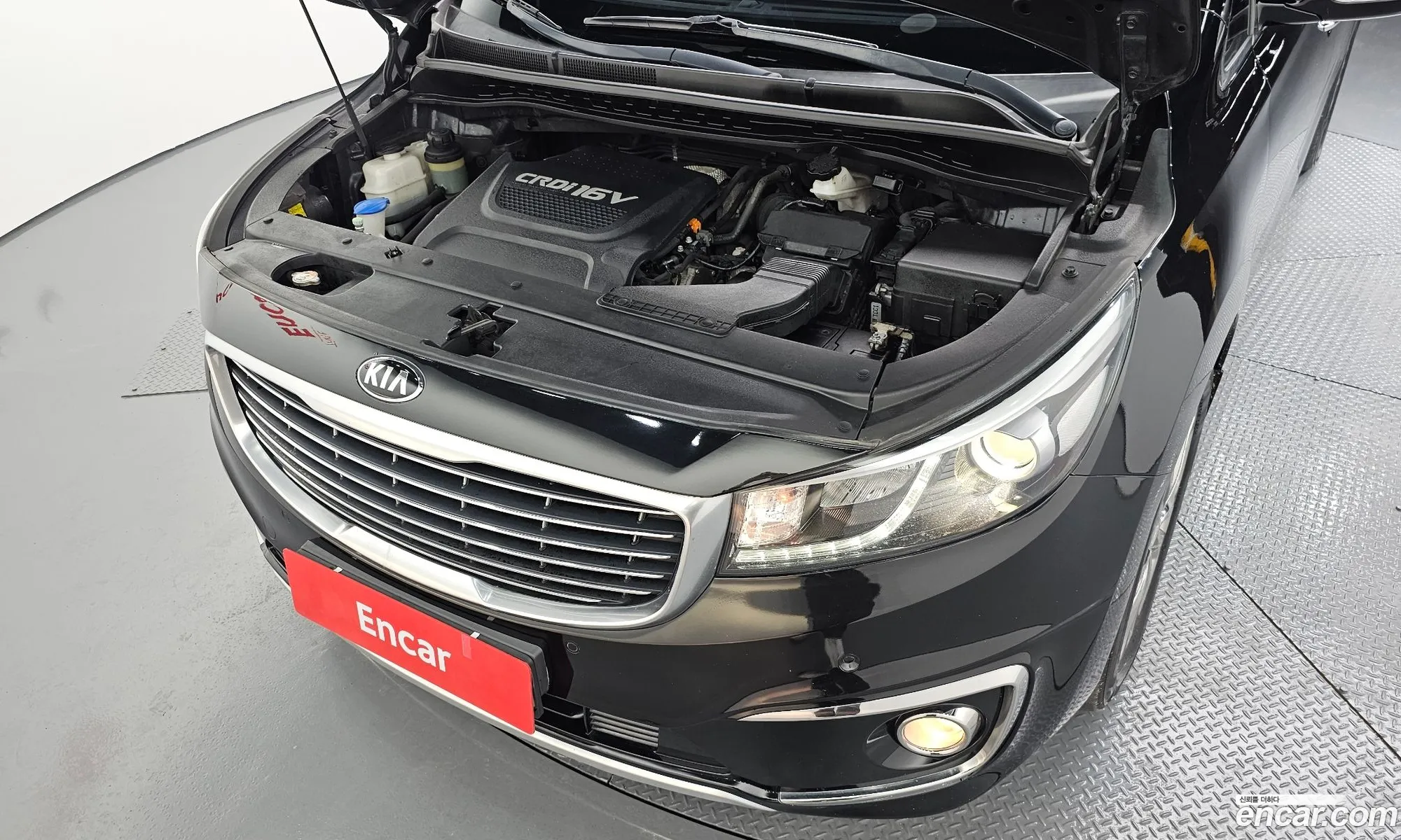 Kia Carnival 2017 — 2