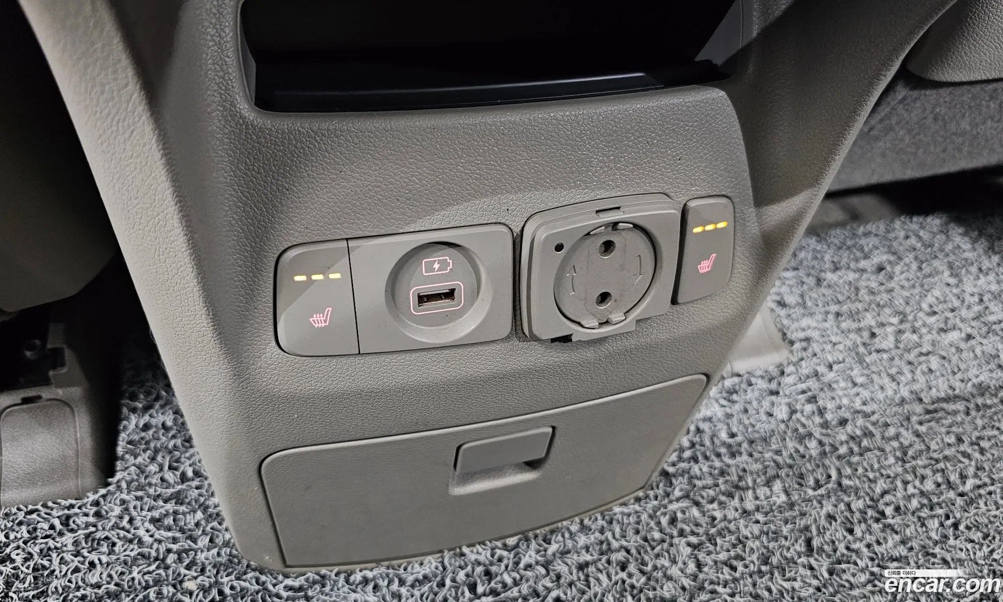 Kia Carnival 2017 — 6
