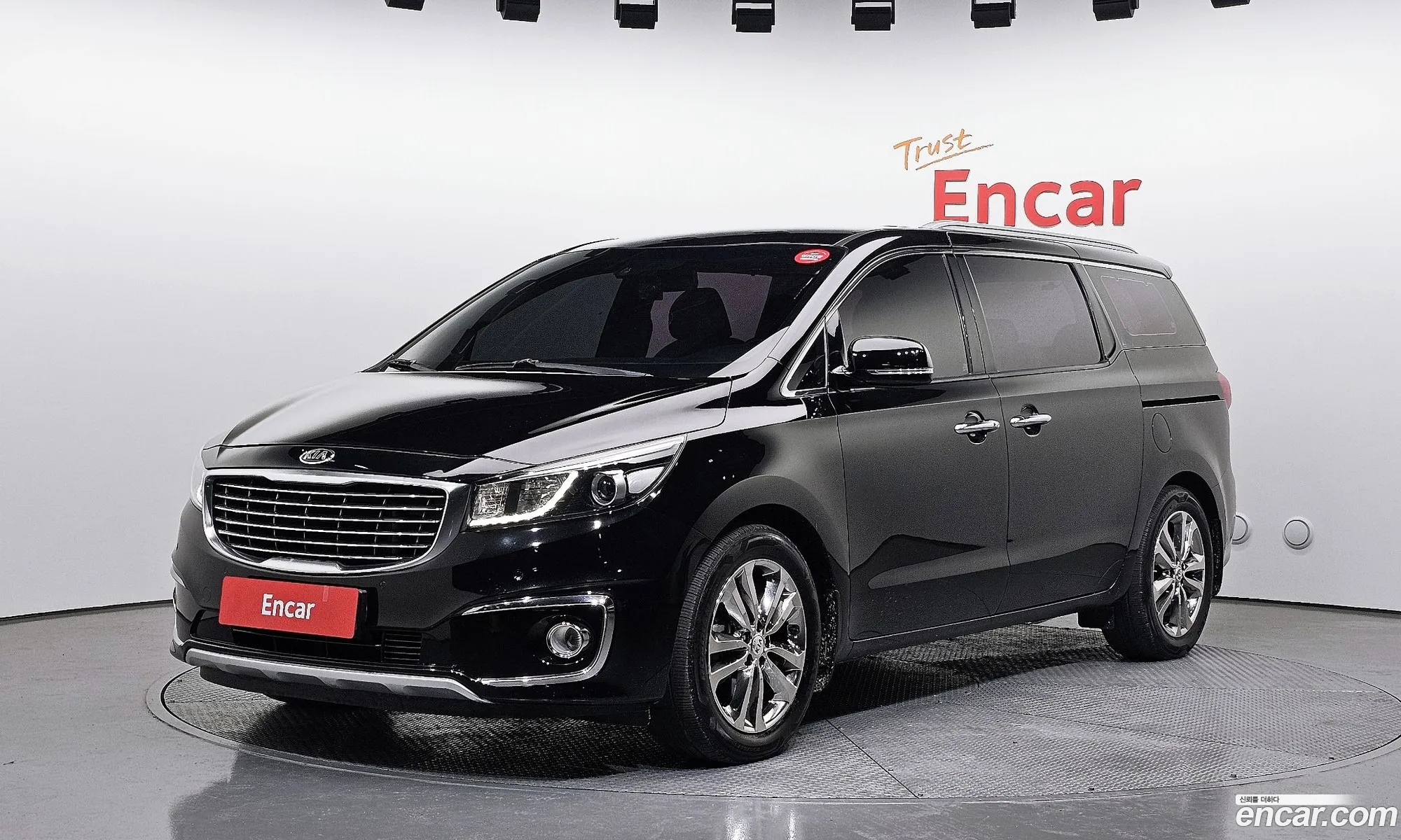 Kia Carnival 2017 — 11