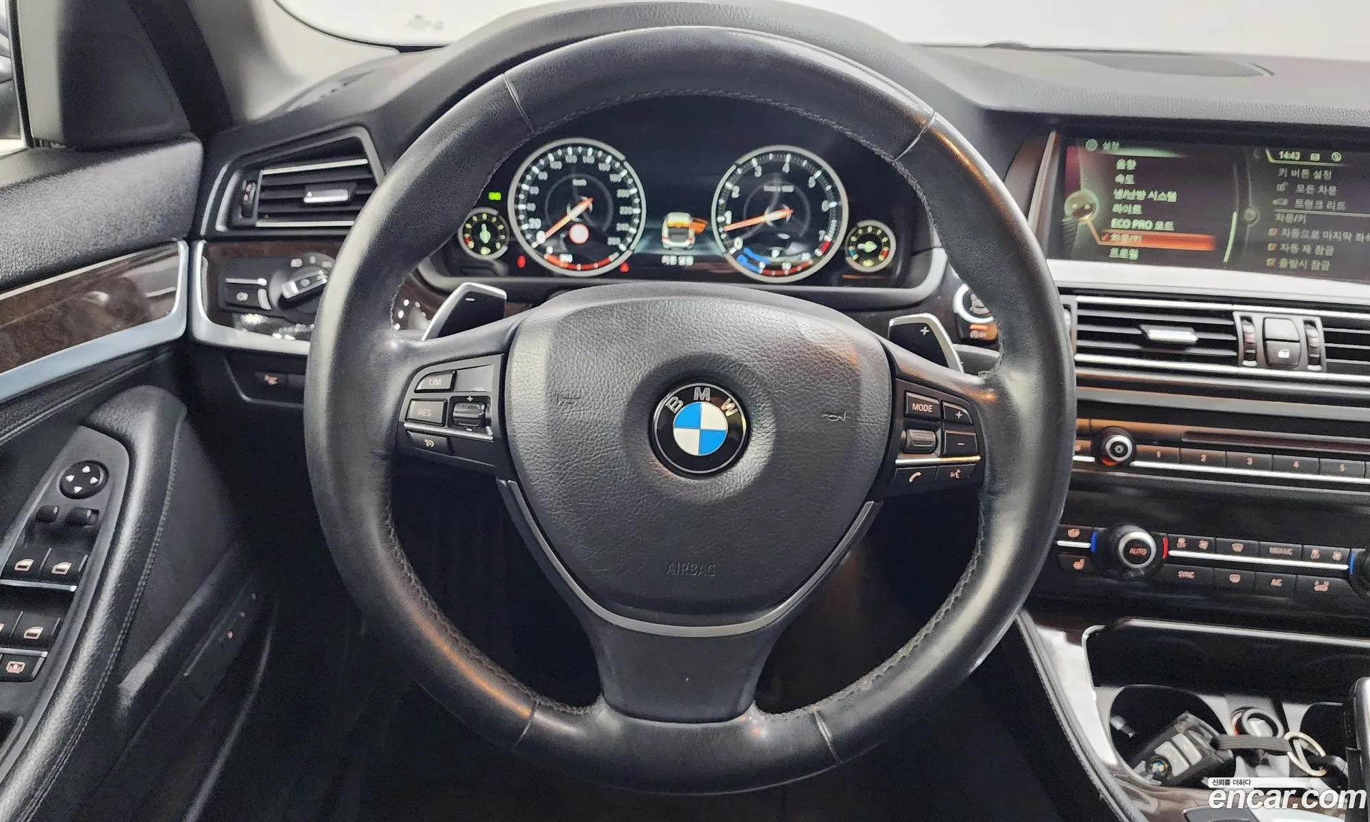 BMW 5 Series 2014 WBA5A7100ED815483 — 12