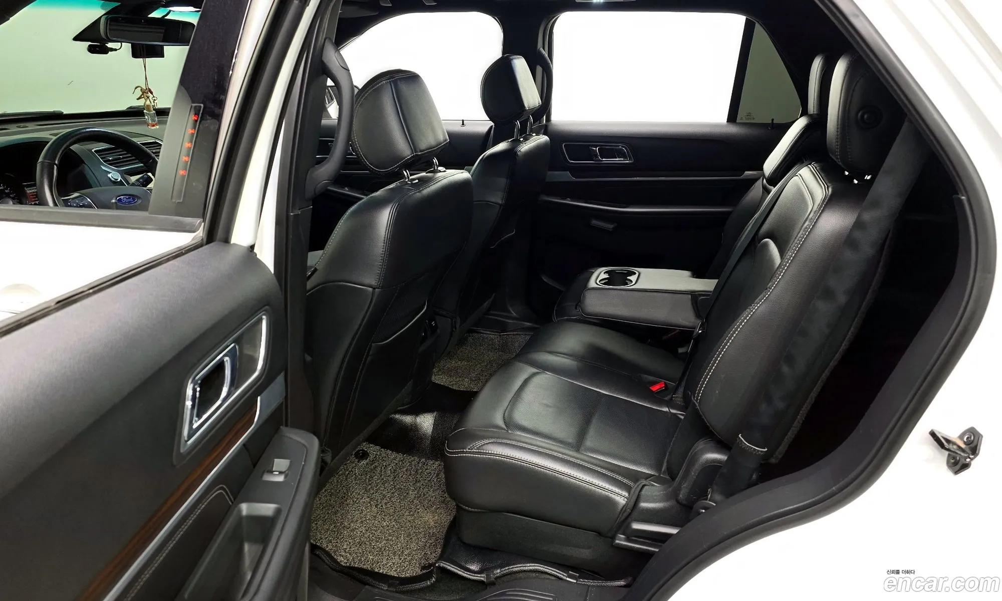 Ford Explorer 2016 1FM5K8FH3GGC78948 — 4
