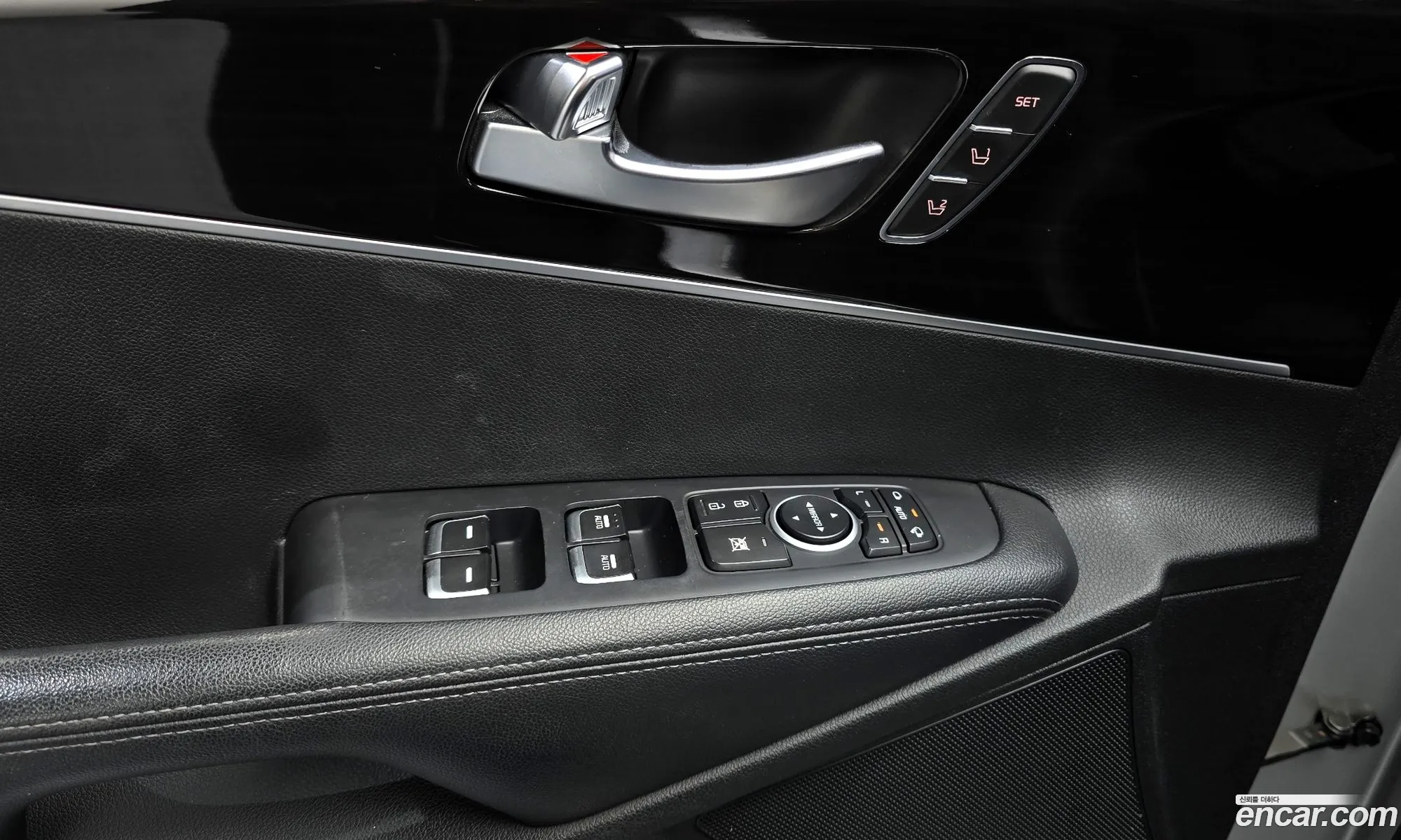 Kia Sorento 2018 KNAPH81ABJA433730 — 19