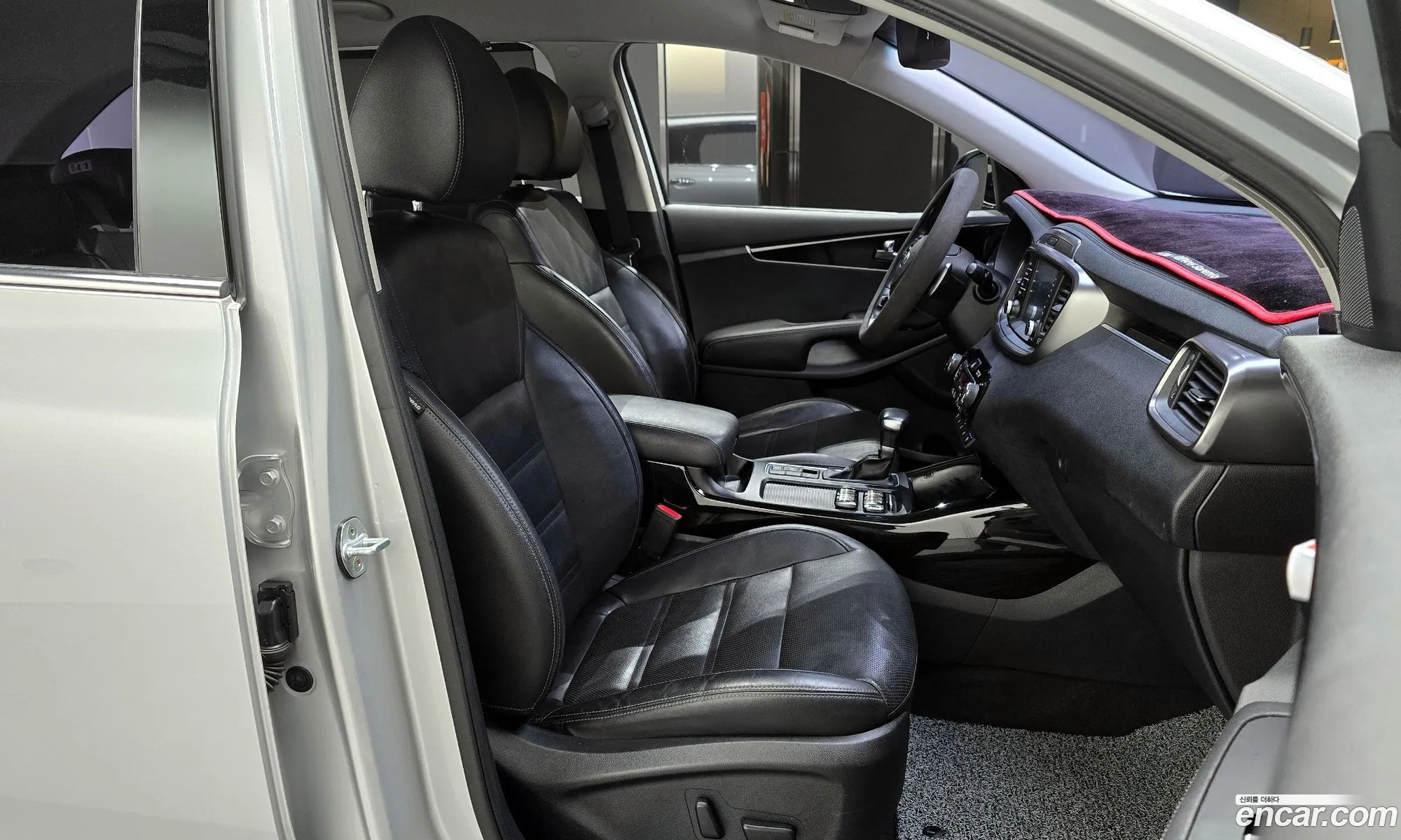 Kia Sorento 2018 KNAPH81ABJA433730 — 3