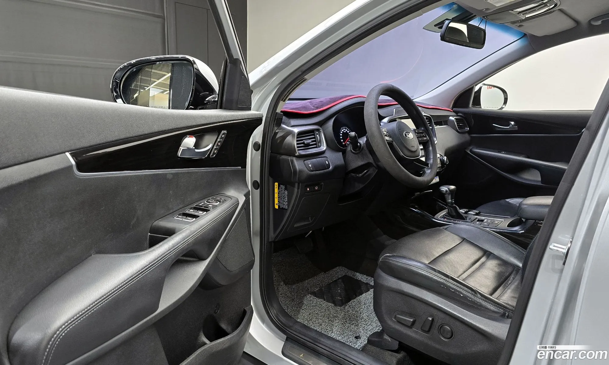 Kia Sorento 2018 KNAPH81ABJA433730 — 13