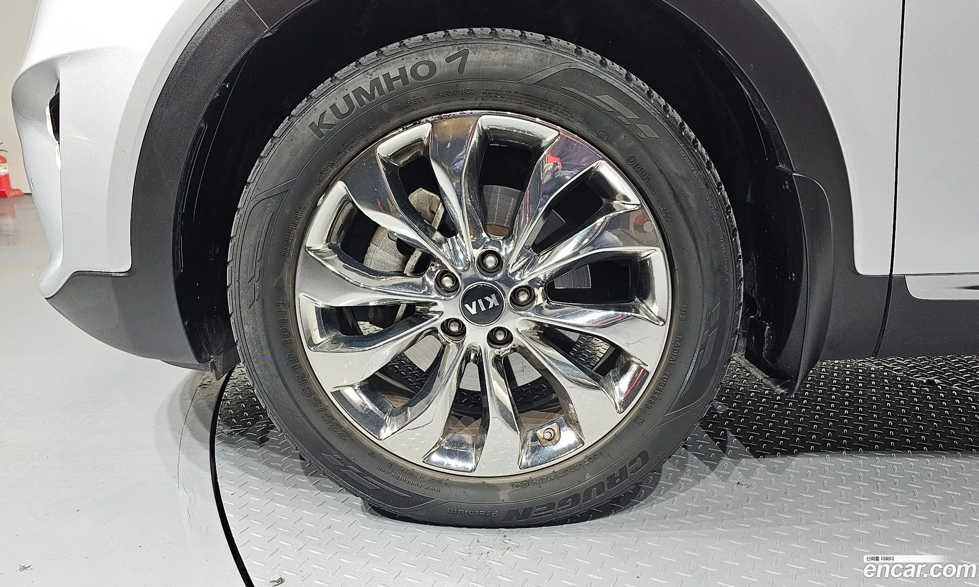 Kia Sorento 2018 KNAPH81ABJA433730 — 6