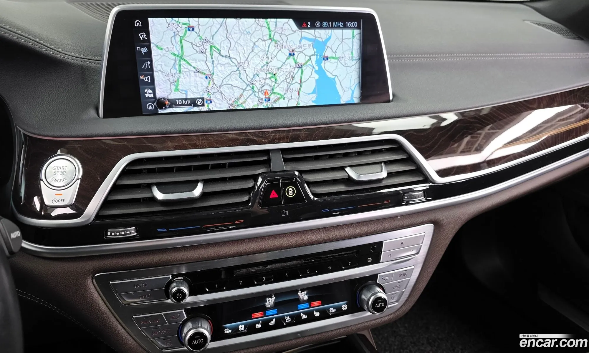 BMW 7 Series 2016 WBA7G6109GG678613 — 16