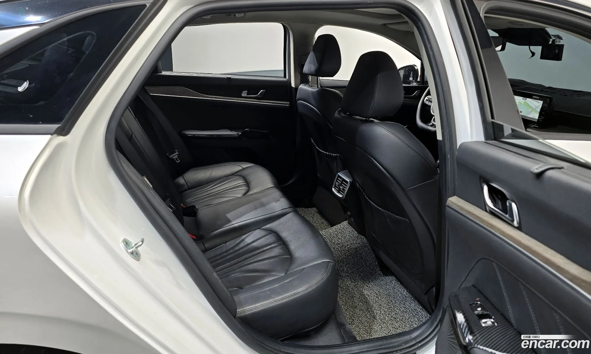 Kia K5 2021 — 14