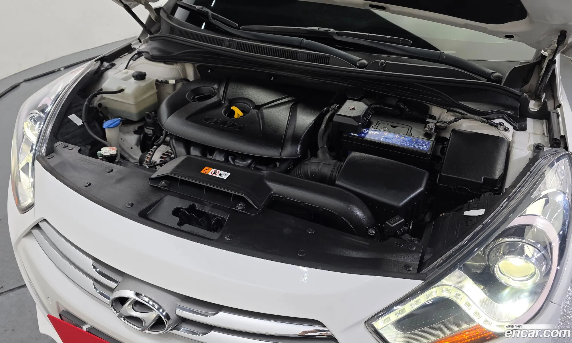 Hyundai i40 Saloon 2014 — 9