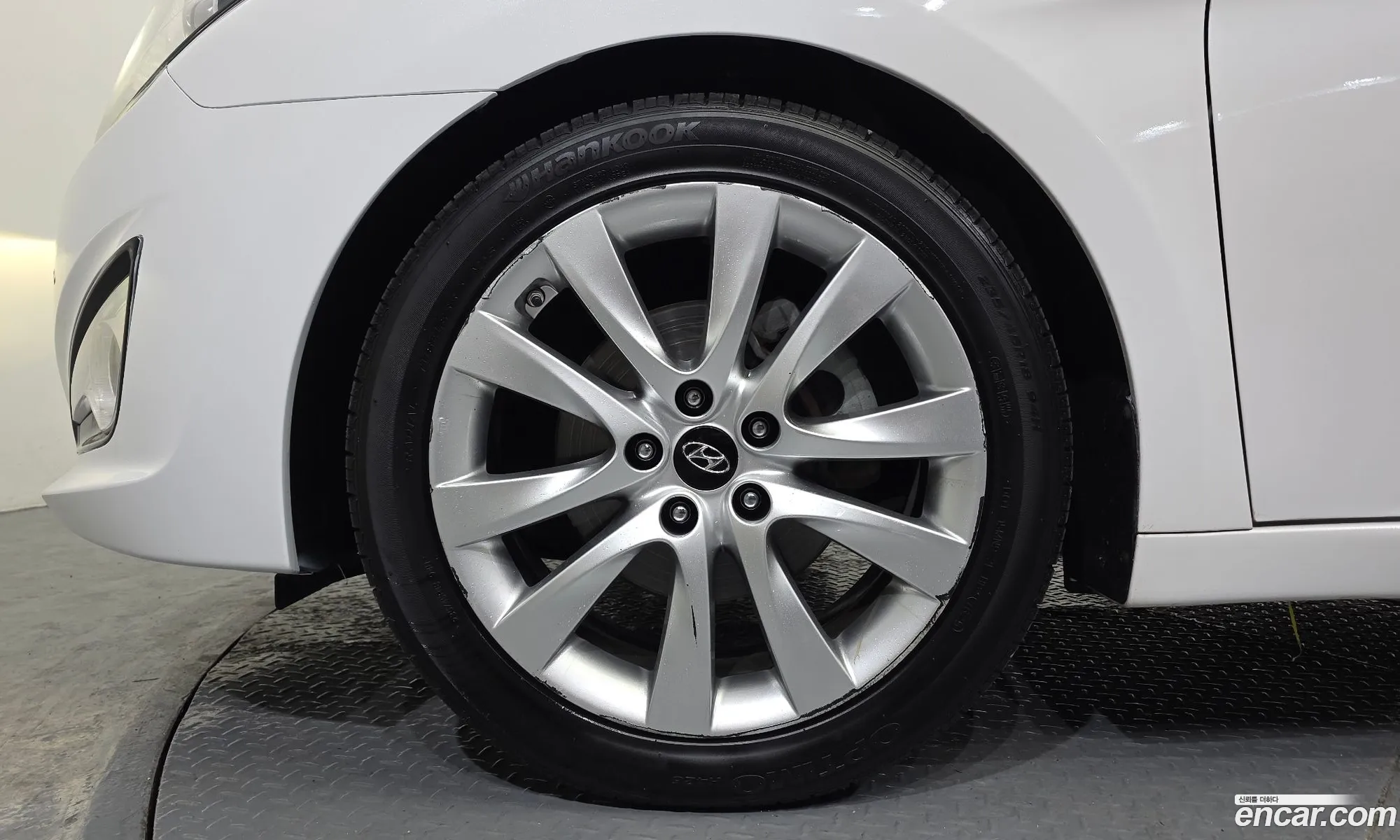 Hyundai i40 Saloon 2014 — 17