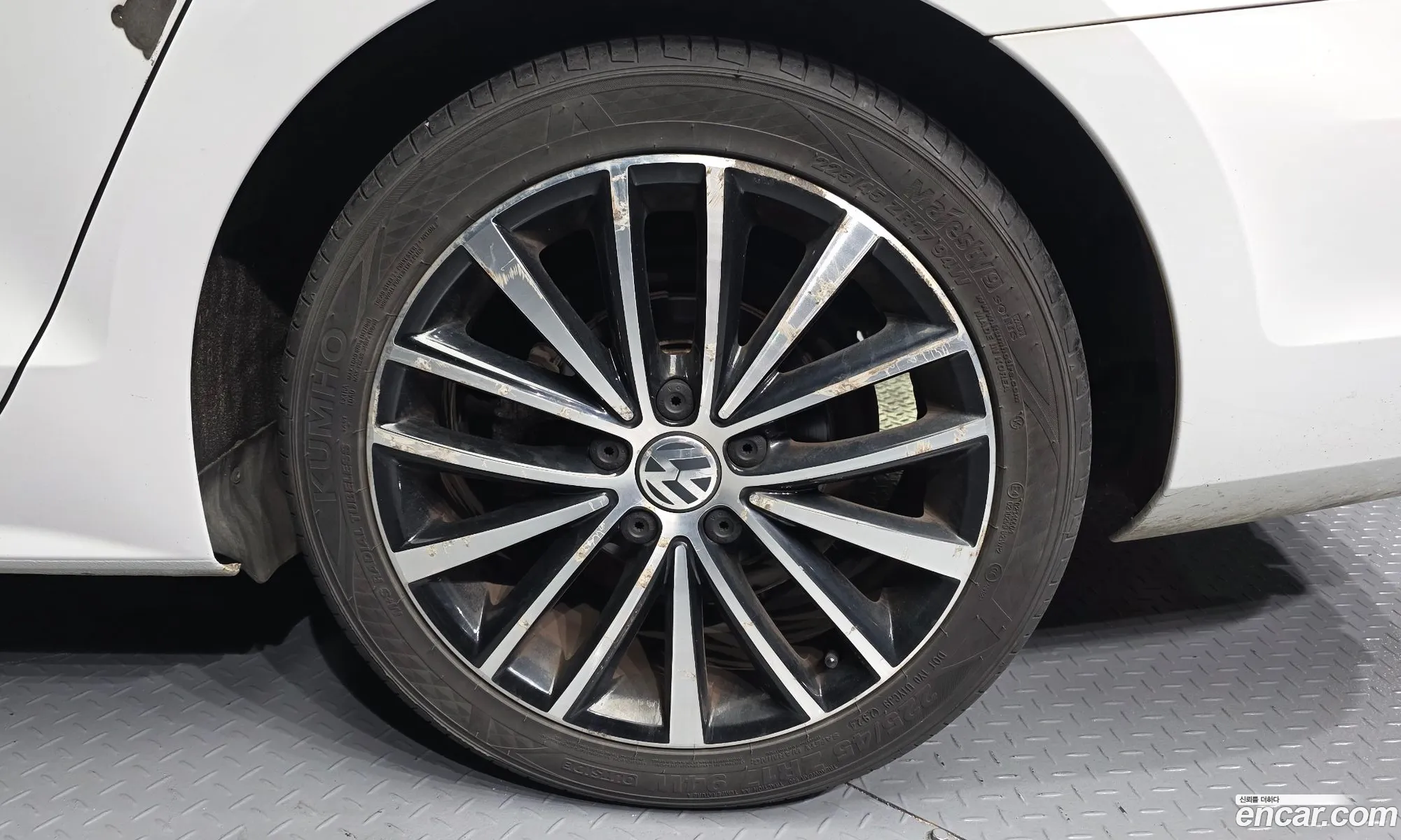 Volkswagen Jetta 2015 — 2