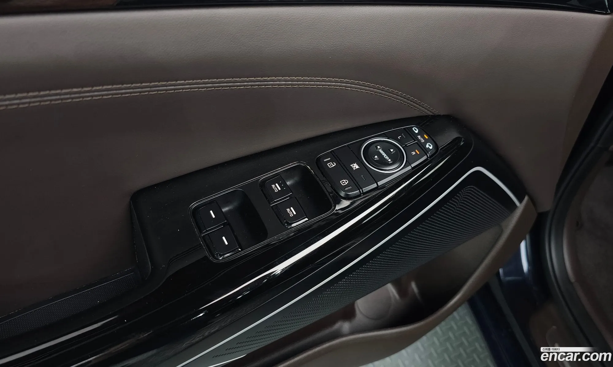 Kia K7 2018 — 8