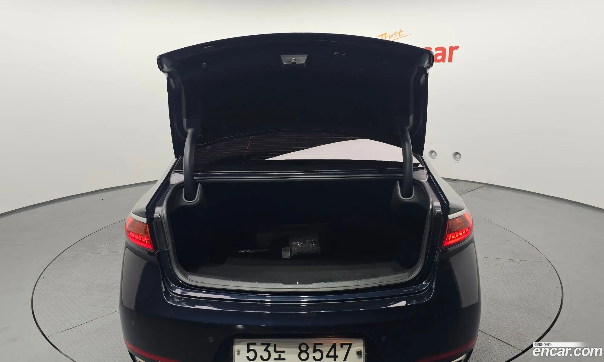 Kia K7 2018 — 18