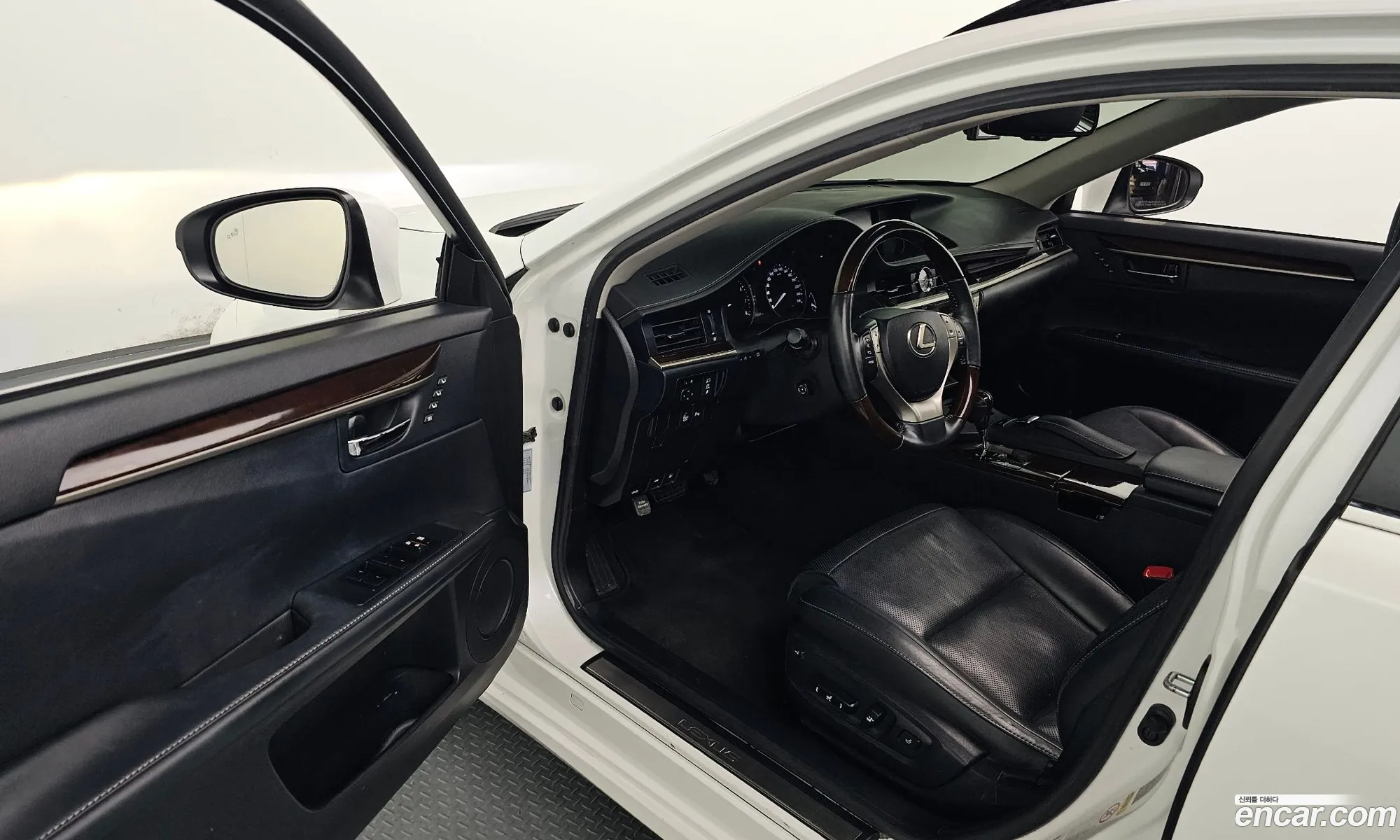 Lexus ES350 2013 — 10