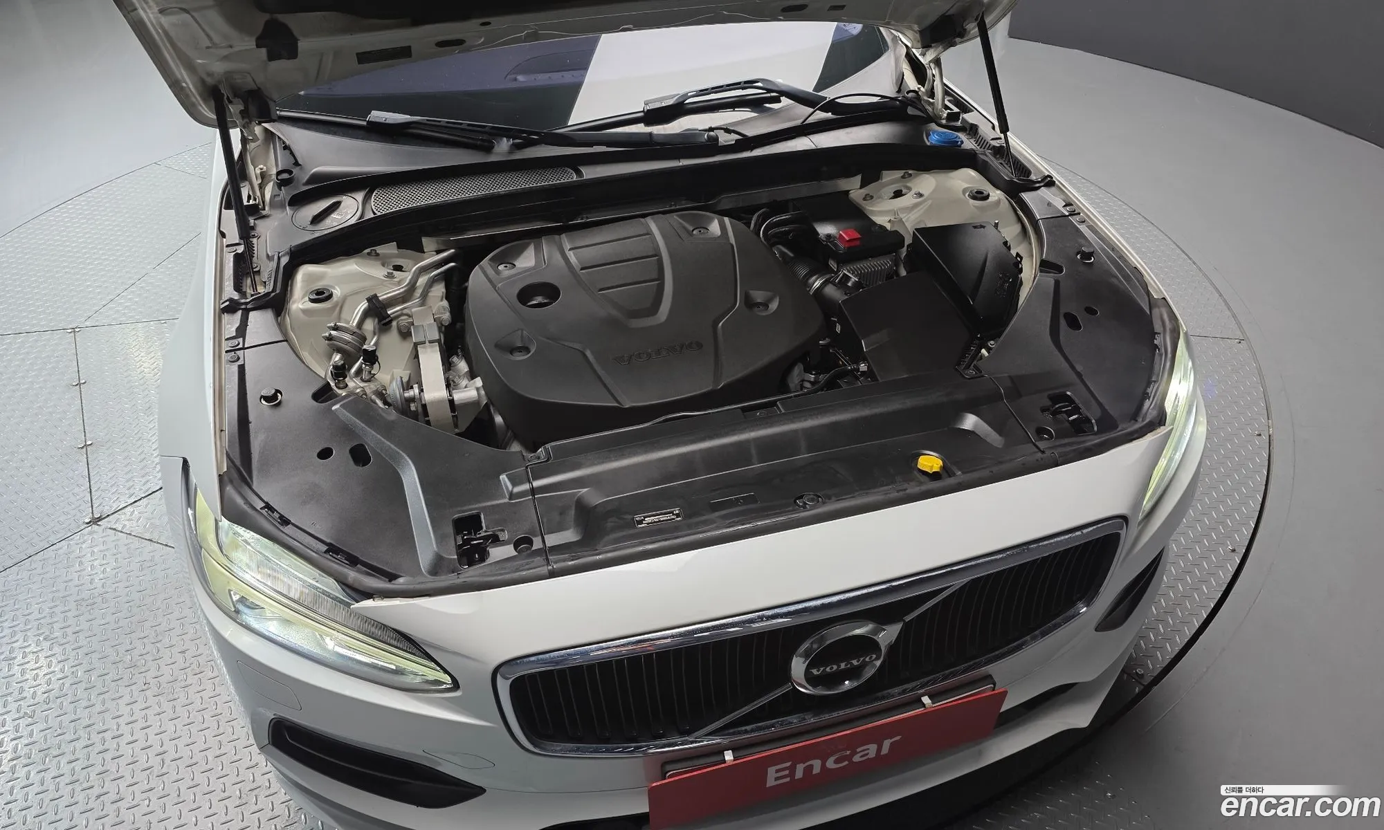 Volvo S90 2017 YV1PS68BCH1006598 — 8