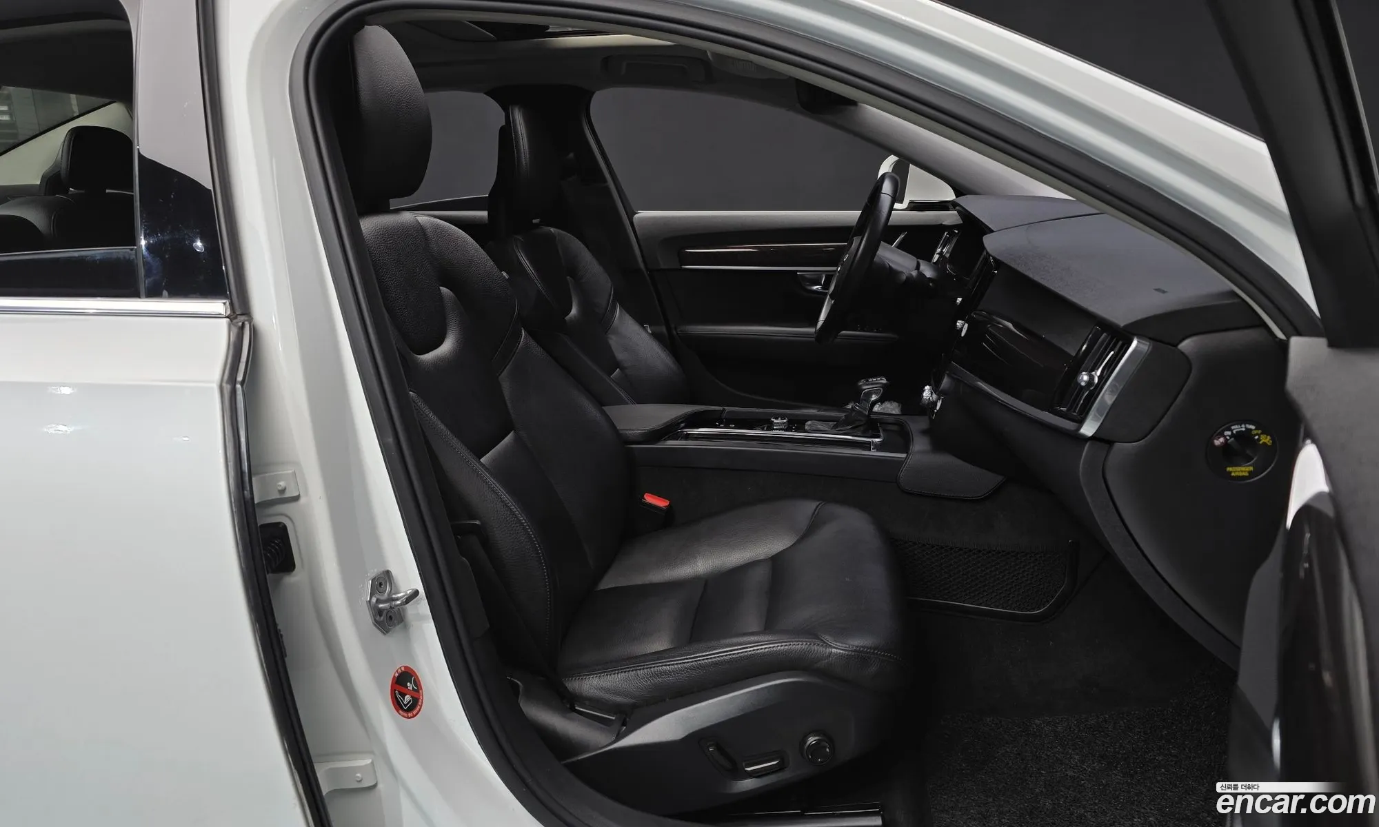 Volvo S90 2017 YV1PS68BCH1006598 — 4